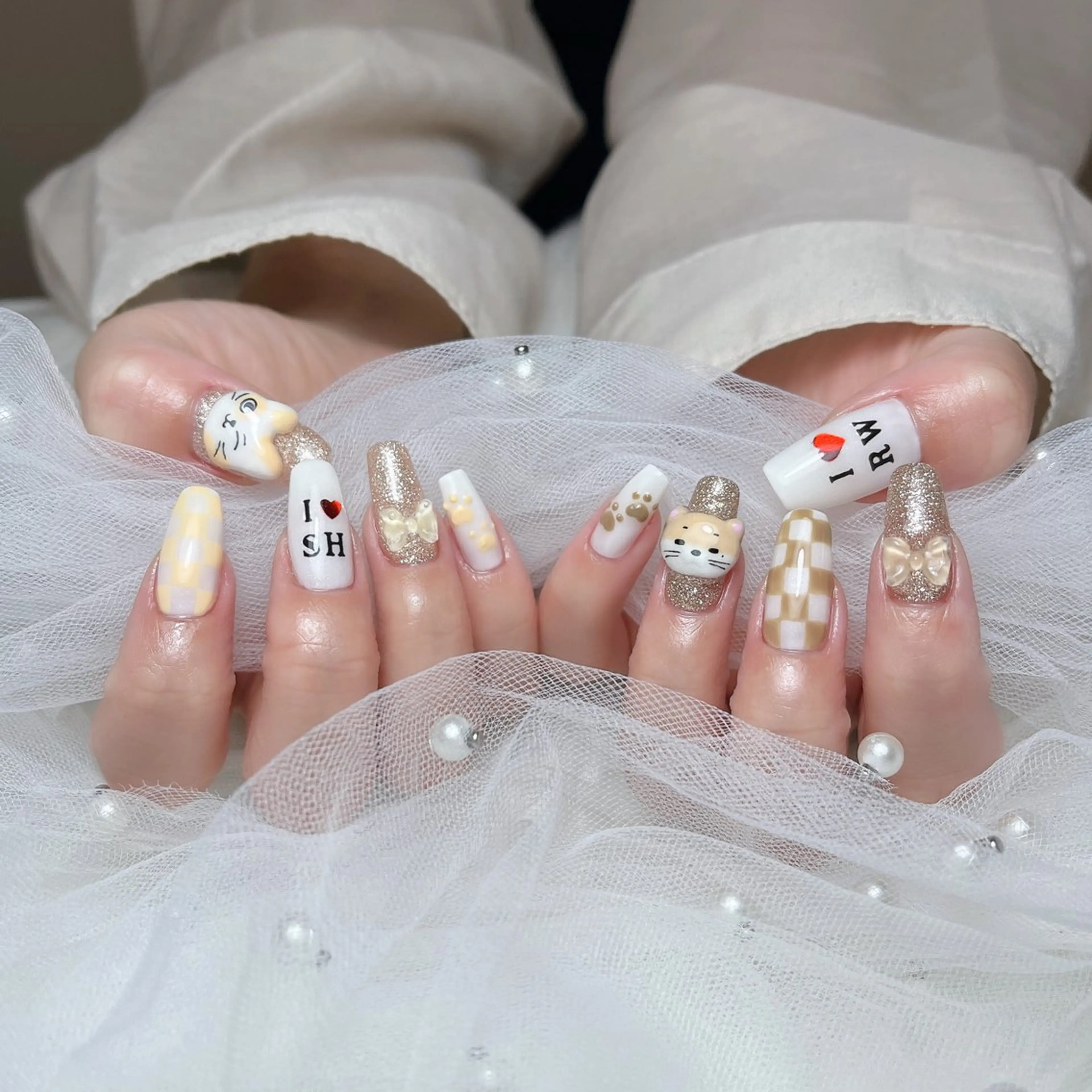 ネイル ハンドネイル 児玉 茉緒のネイルデザイン