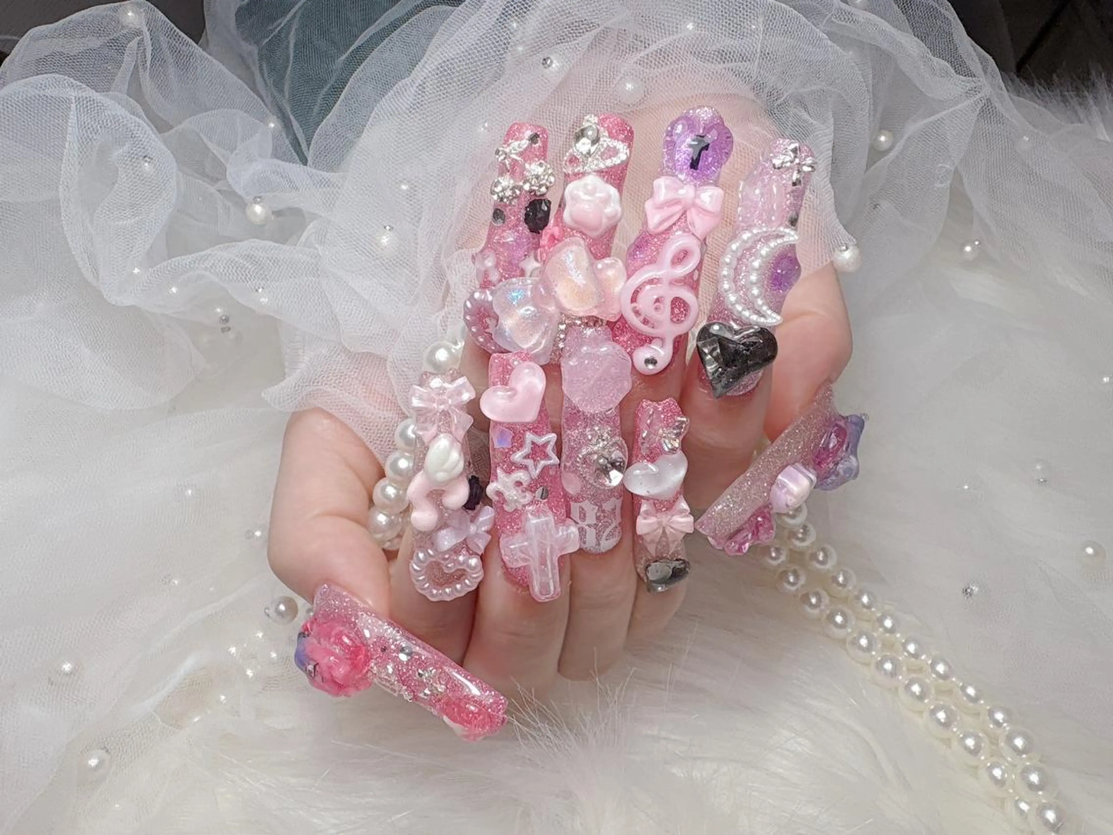 ネイル emu m.uのネイルデザイン