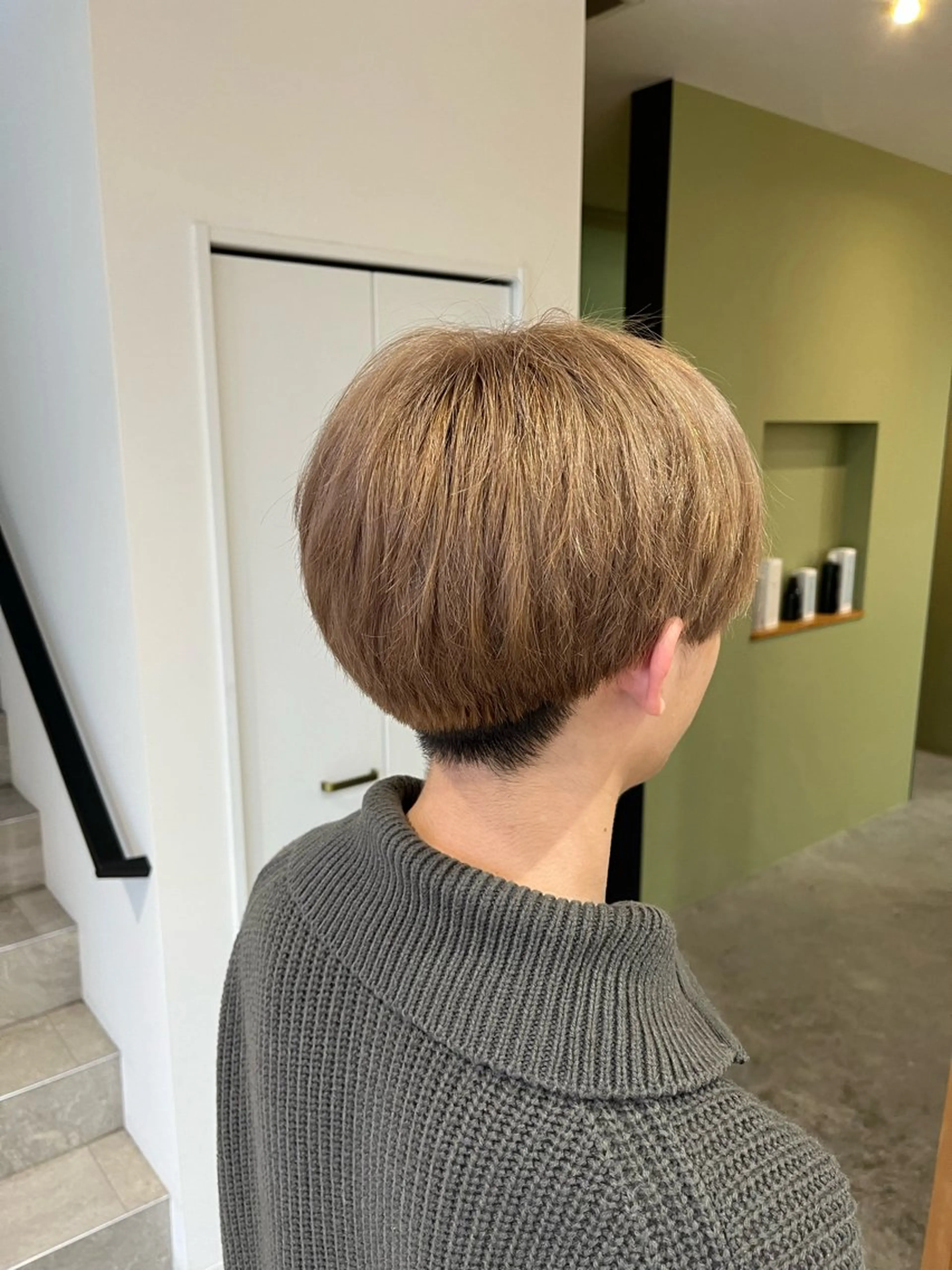 ショート カラー メンズ 諸岡 玲のヘアスタイル