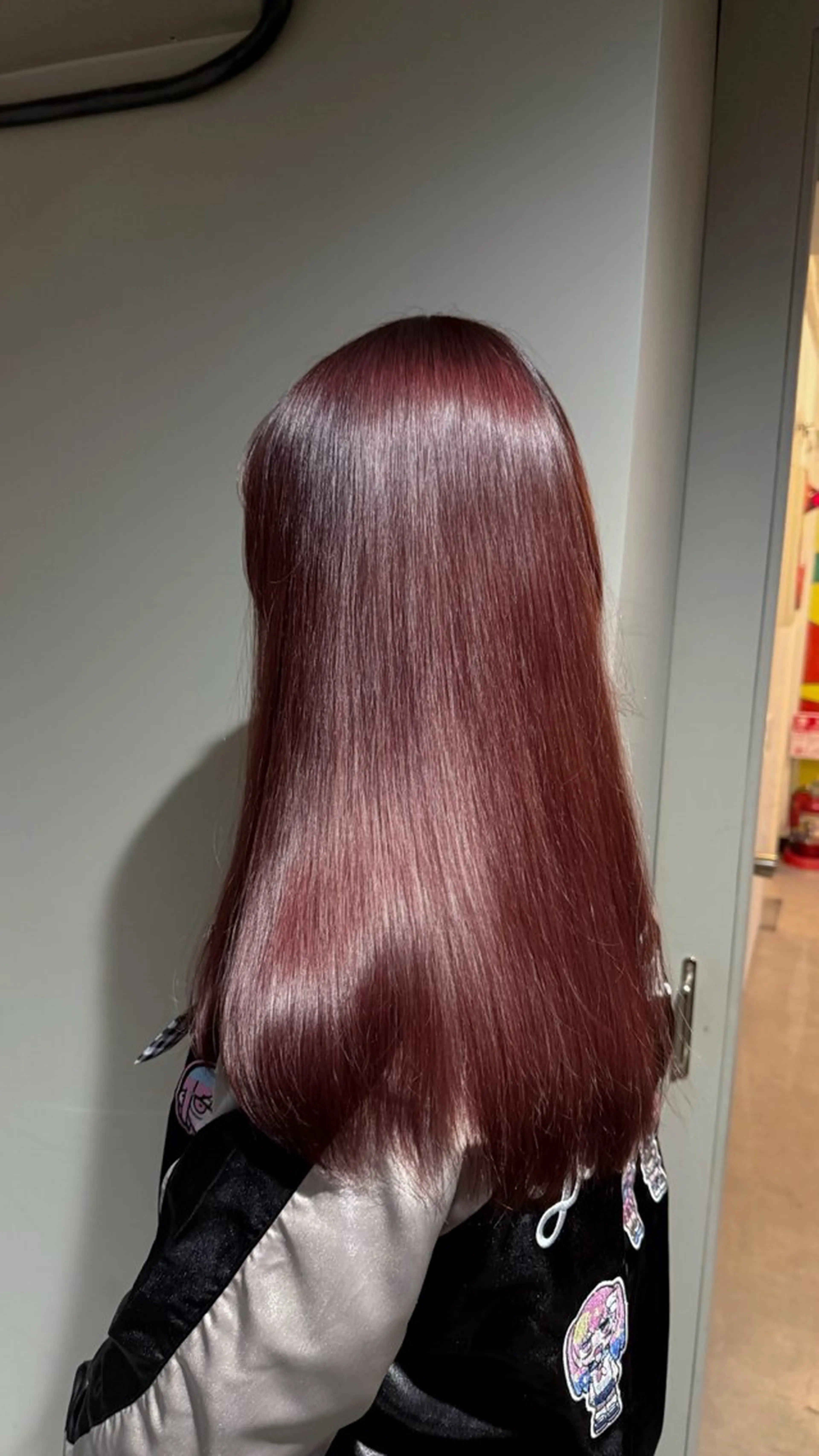 ロング カラー ブリーチ ボルドーカラー ダブルカラー カット ヘアカラー トリートメント ROIS渋谷【ロイス】所属・高橋大樹/グレージュ /ベージュ/美髪のヘアスタイル