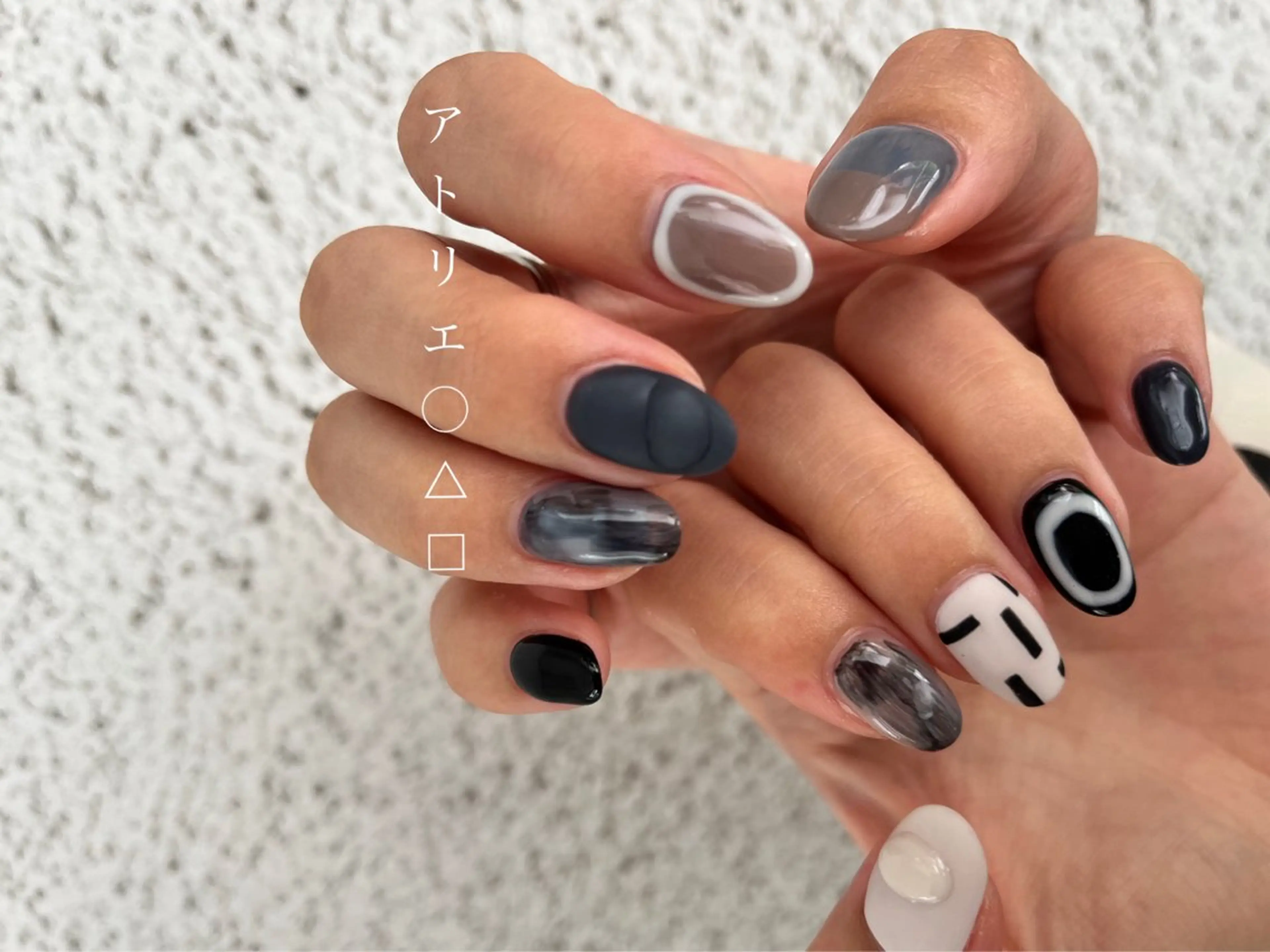 ネイル ハンドネイル アトリエ ○△□のネイルデザイン