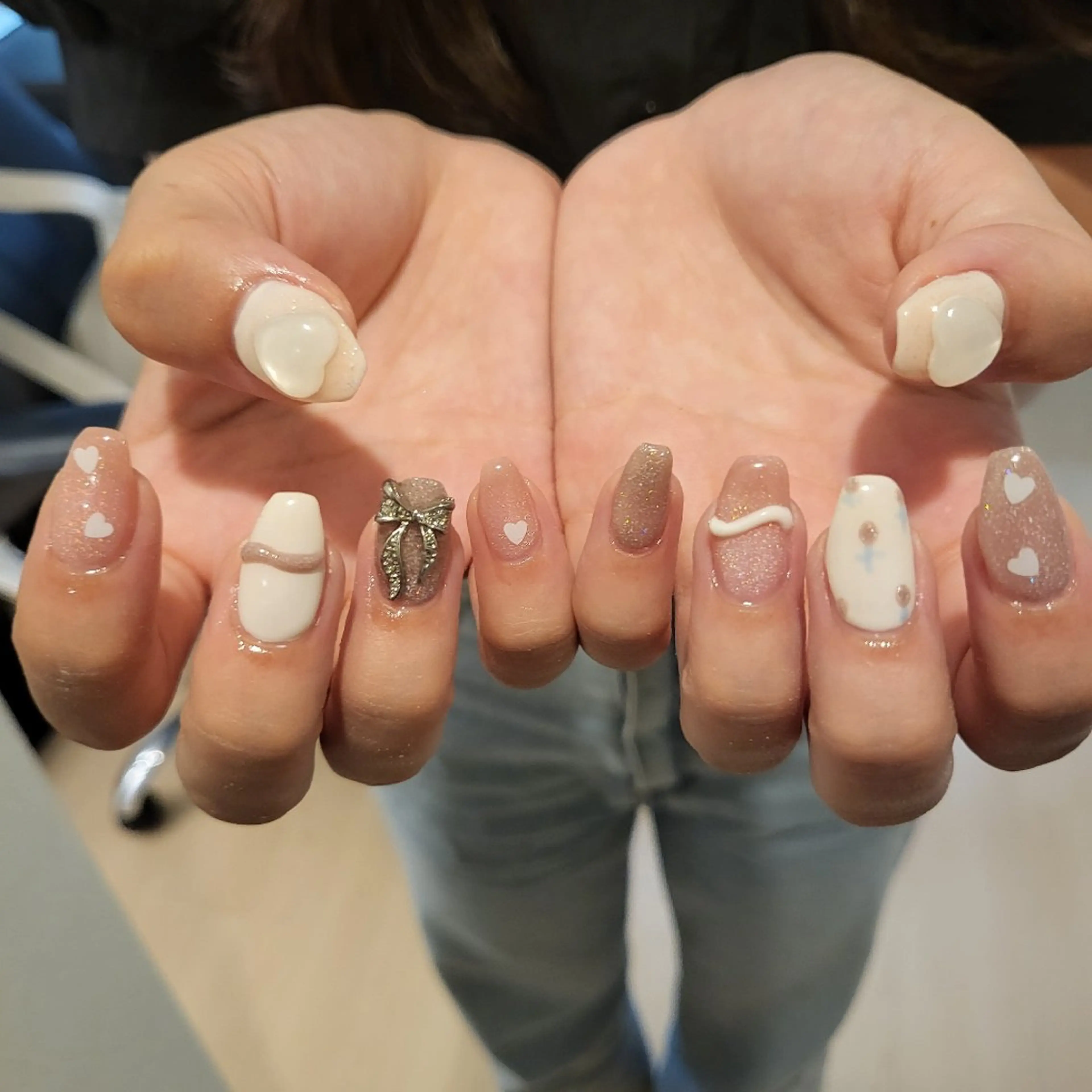 ネイル ハンドネイル フットネイル ハンドケア ChouChou  NAILSALONのネイルデザイン
