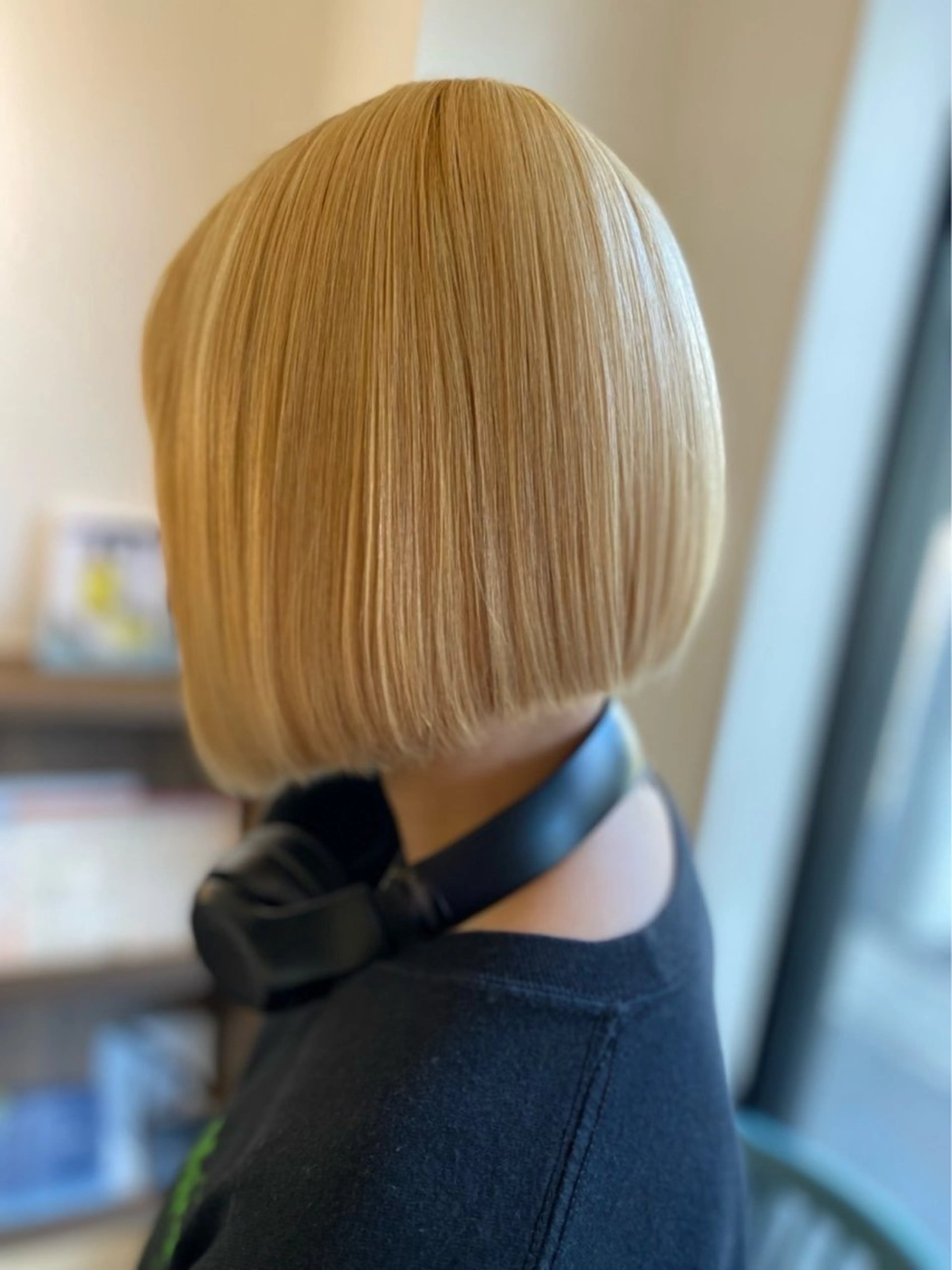 ショート カラー 安井 亮介のヘアスタイル