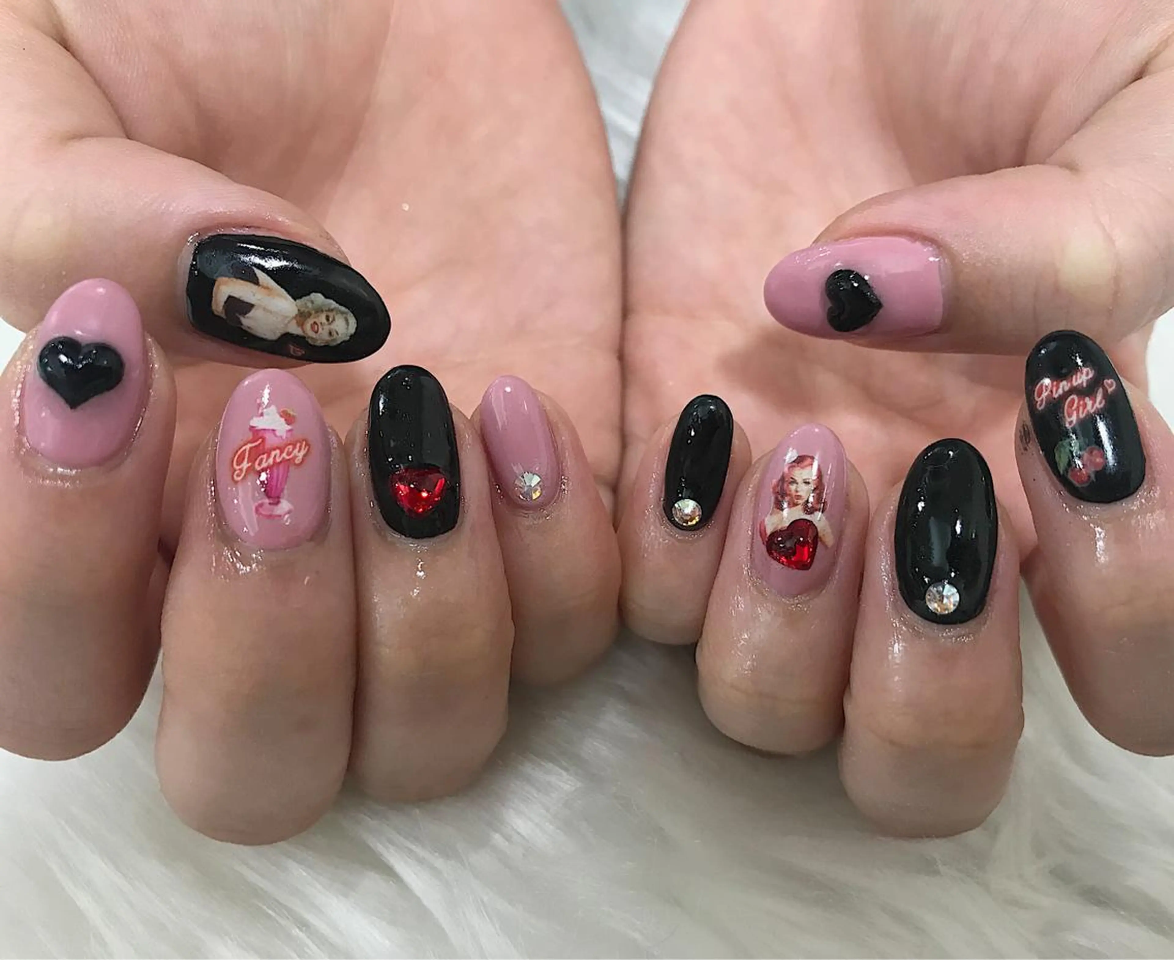 ネイル nailsalon colon所属・nailartist lisaのネイルデザイン