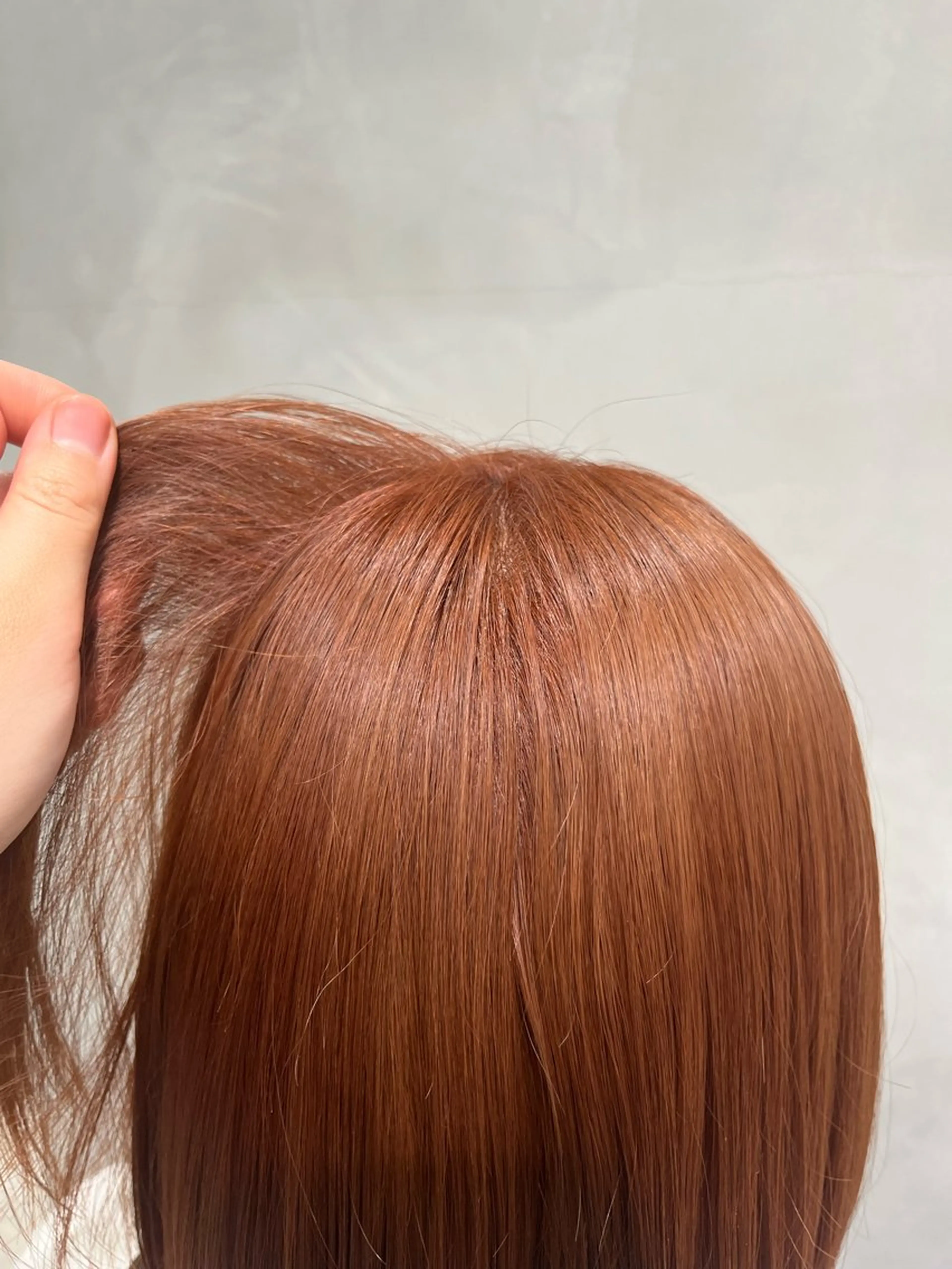 カラー ブラウンカラー オレンジ オレンジブラウン dot .tokyo所属・中村 彩夏のヘアスタイル