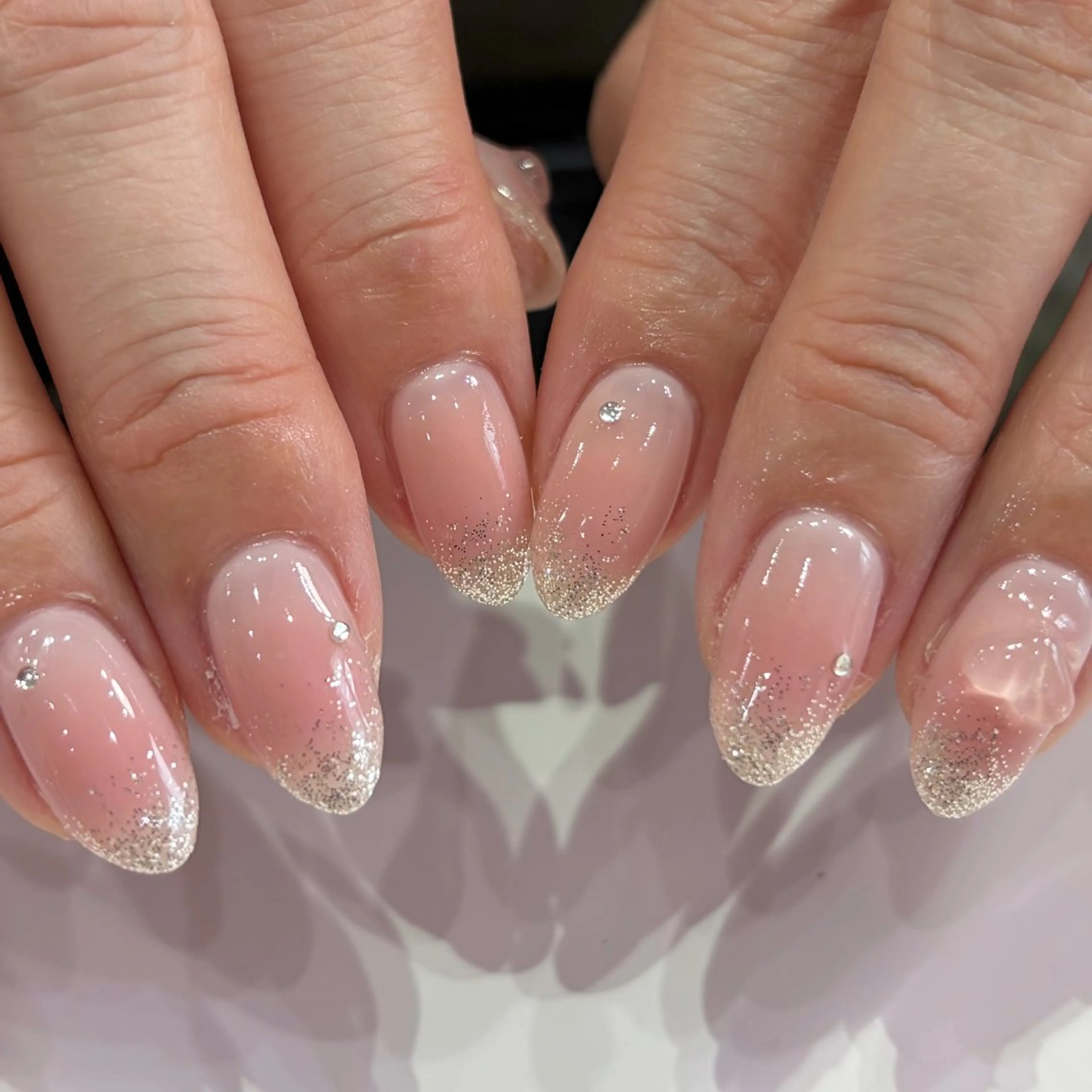 ネイル ハンドネイル Akazawa Nanaのネイルデザイン