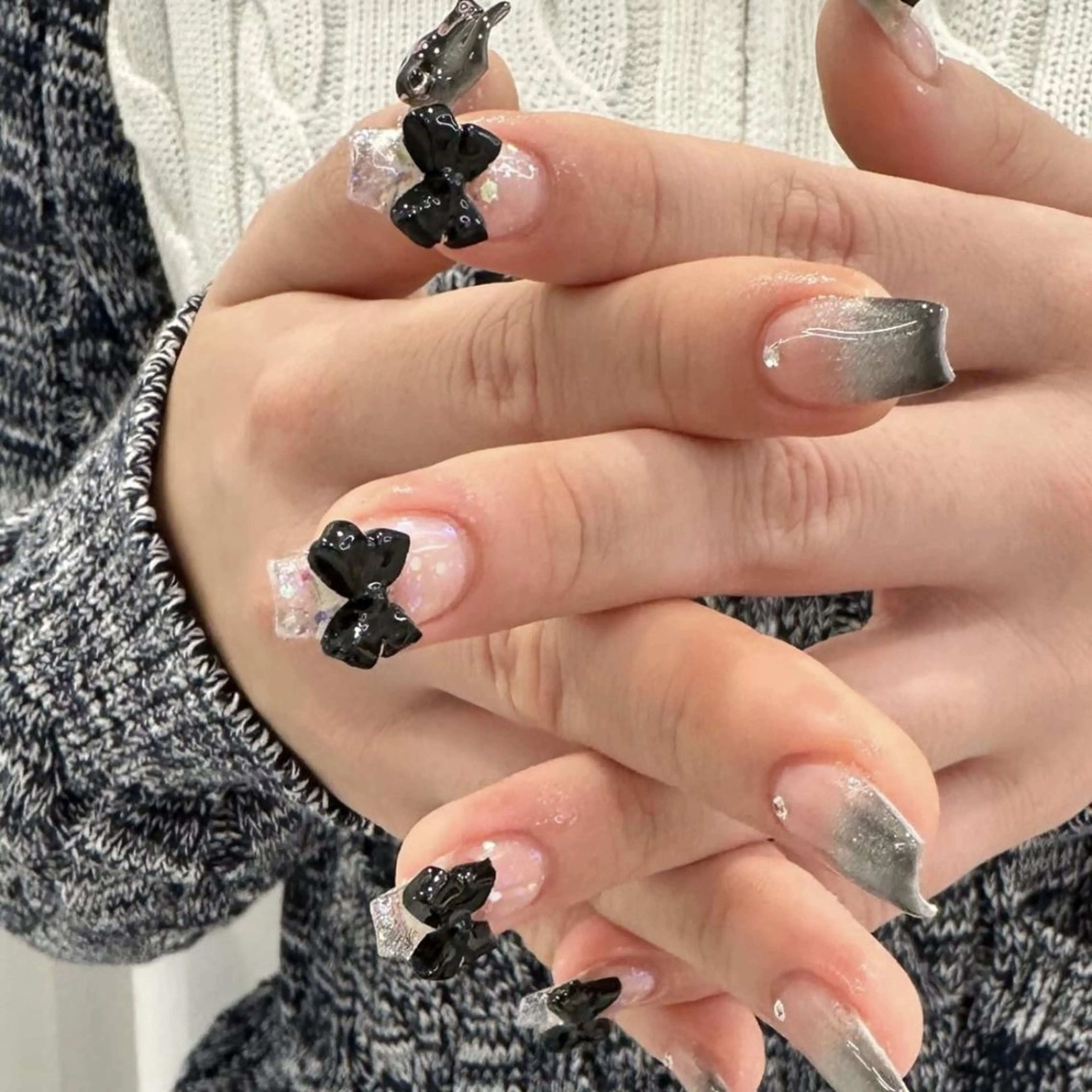 ネイル グラデーション 韓国ネイル 持ち込み リボン ワンホンネイル ハンドネイル ハンドケア 🌈fein.トータ ルビューティー🌈のマツエク・マツパデザイン