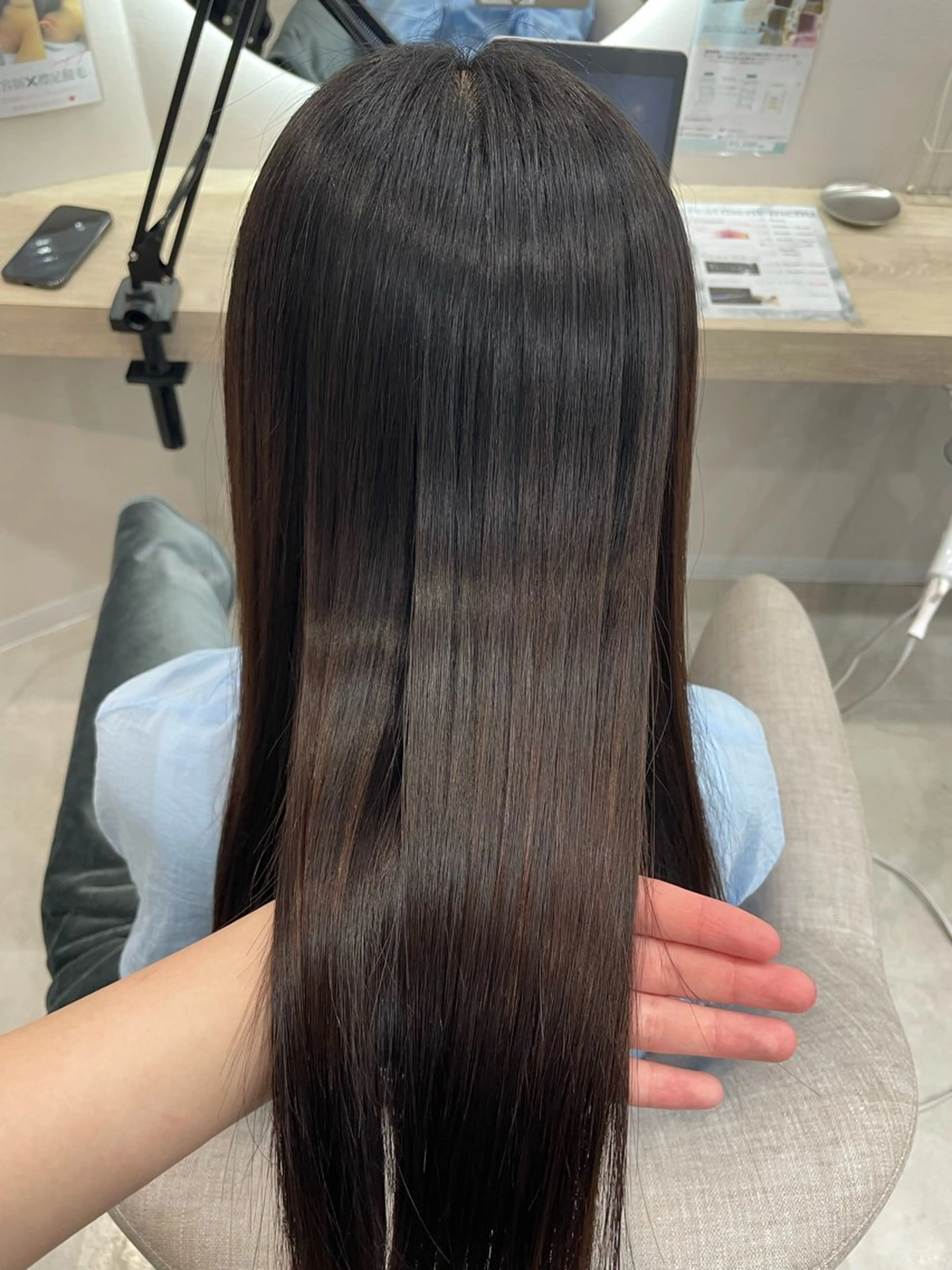ロング 小西 りのあのヘアスタイル