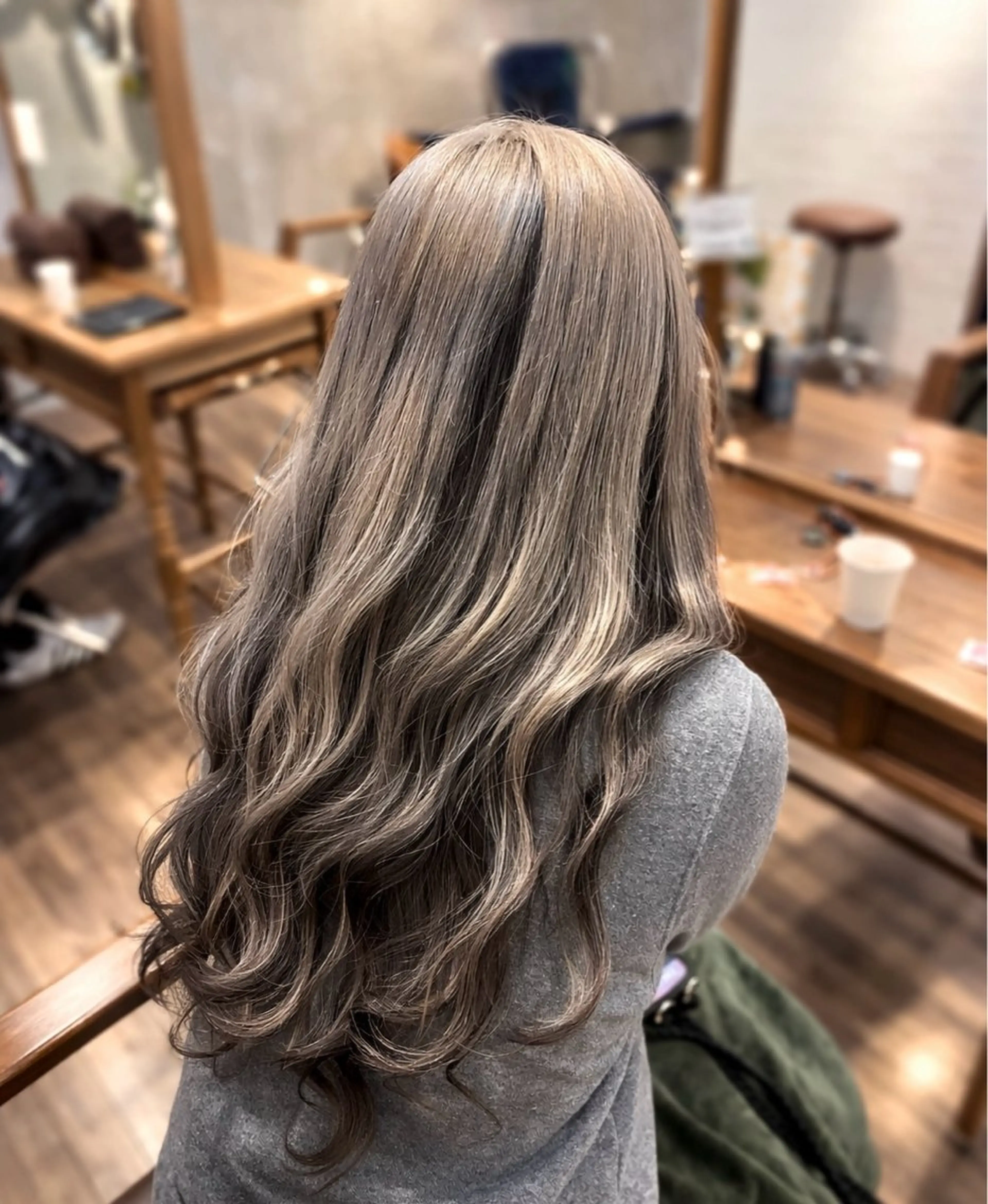 ロング ヘアカラー トリートメント 吹田/岸辺/宇津 太喜のヘアスタイル