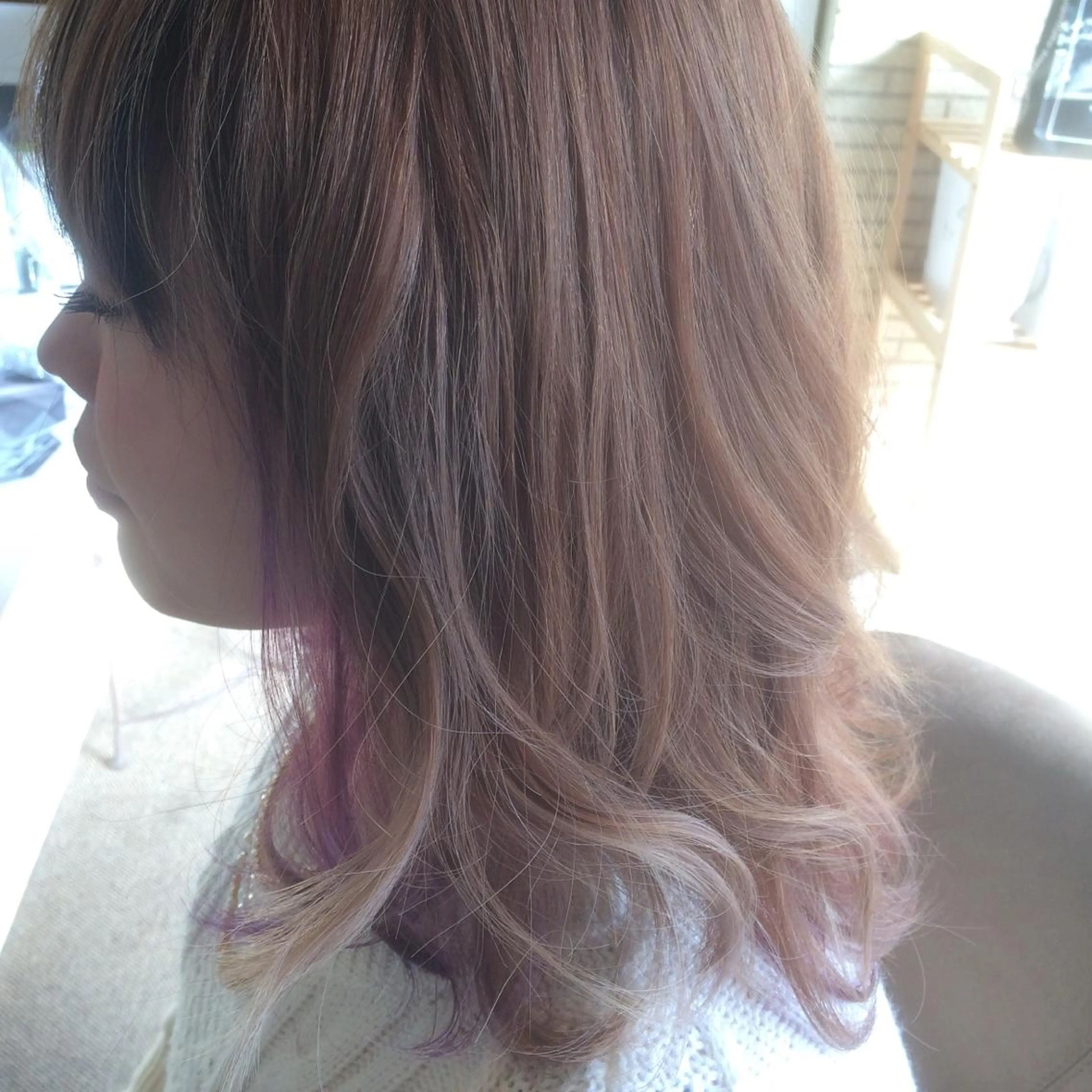 ミディアム カラー ere hair salonのヘアスタイル