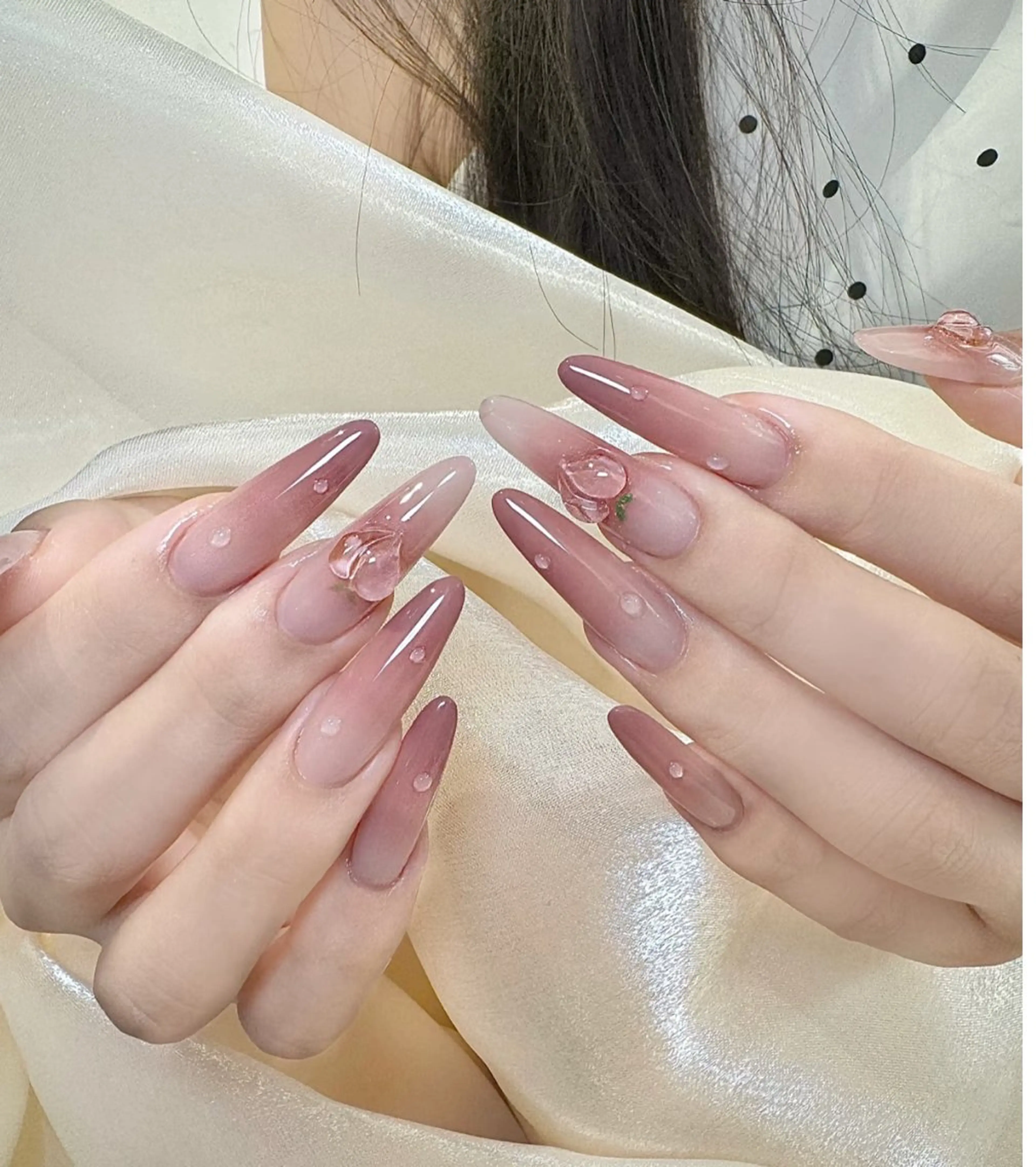 ネイル アートネイル オーロラネイル チークネイル フレンチネイル ガラスフレンチ 🎀🎀YooLi Nail Salonのネイルデザイン
