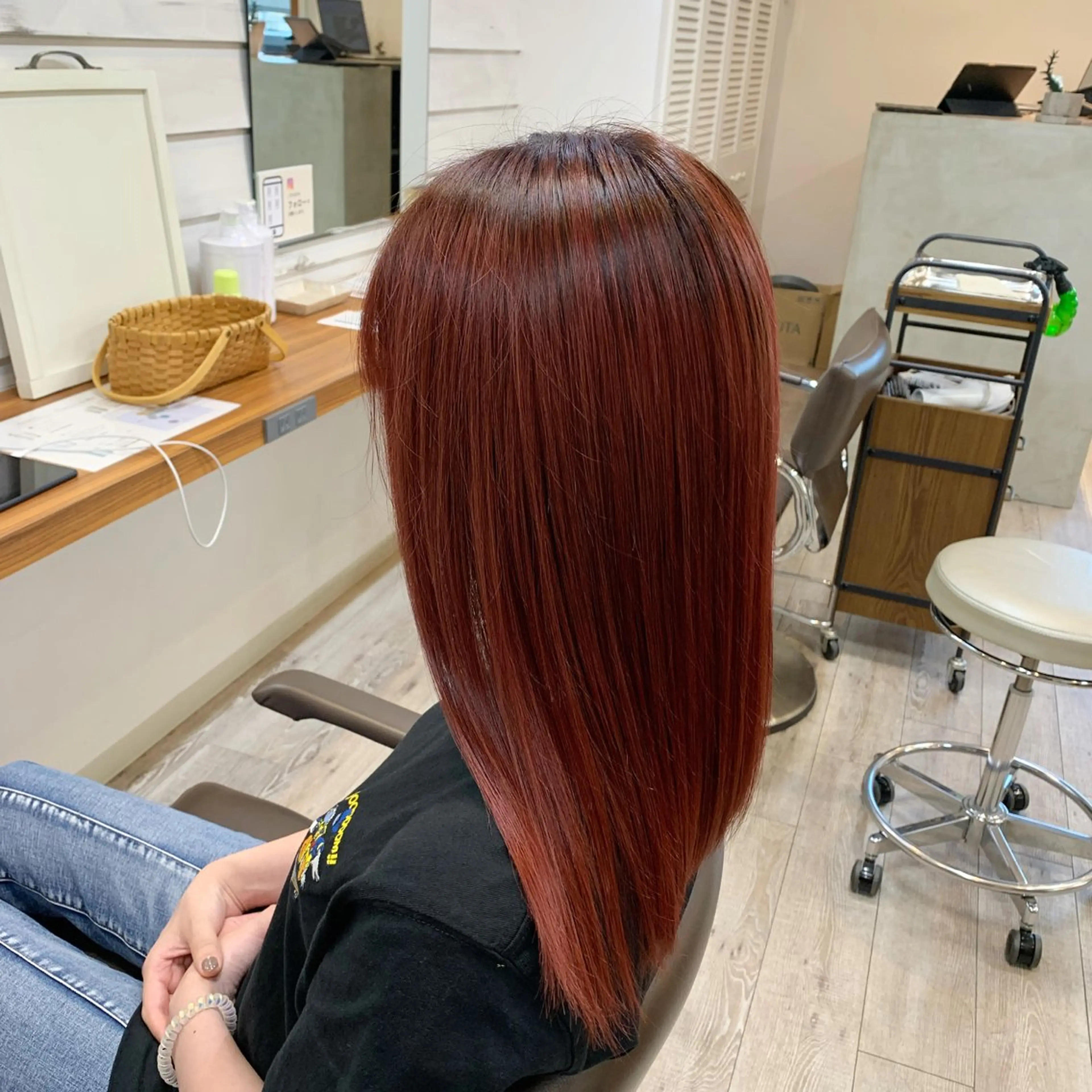 ロング 渡邉 真夕のヘアスタイル