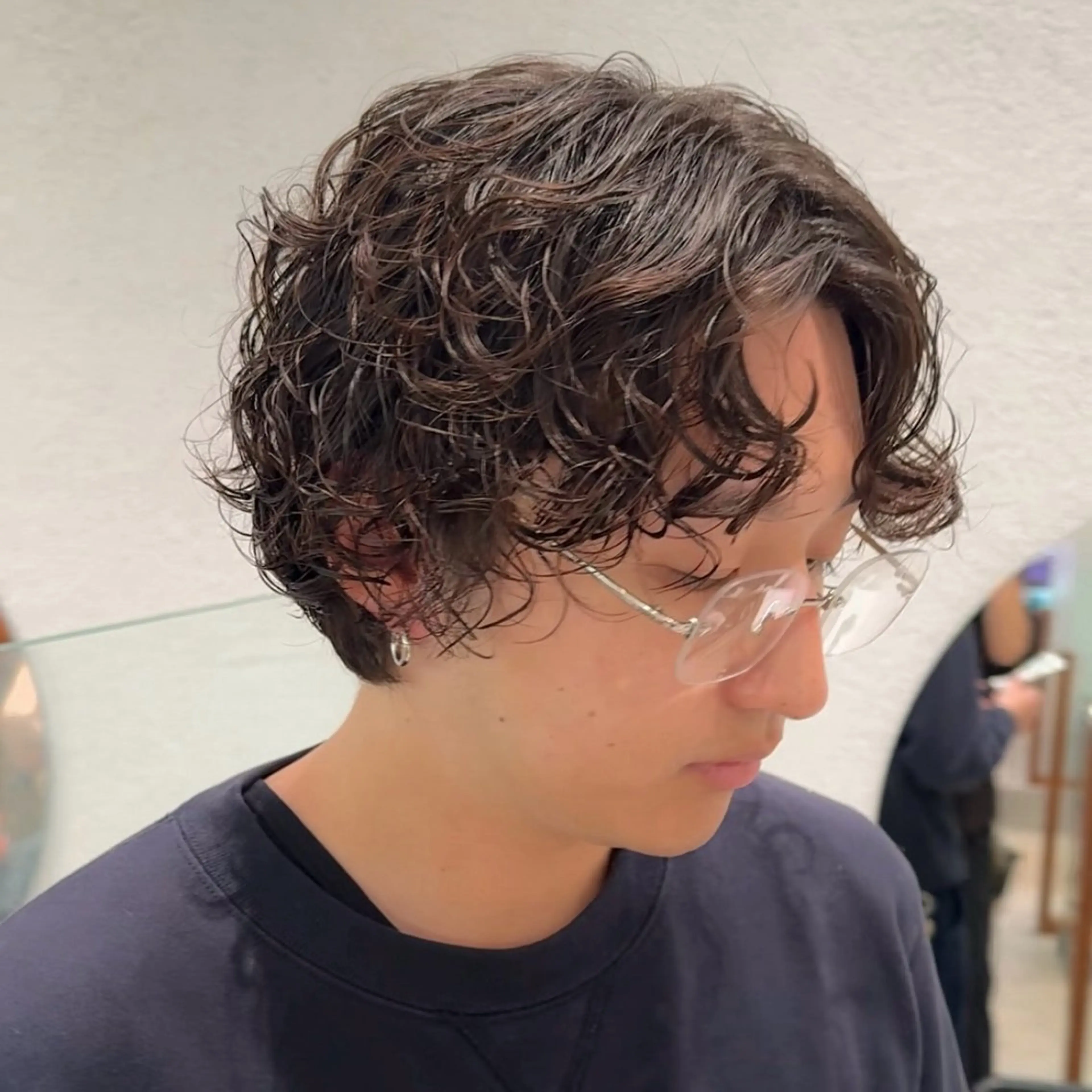 パーマ メンズ メンズパーマ スパイラルパーマ カット パーマ 立川/メンズヘア/ 眉スタイリングの眉毛・アイブロウイメージ