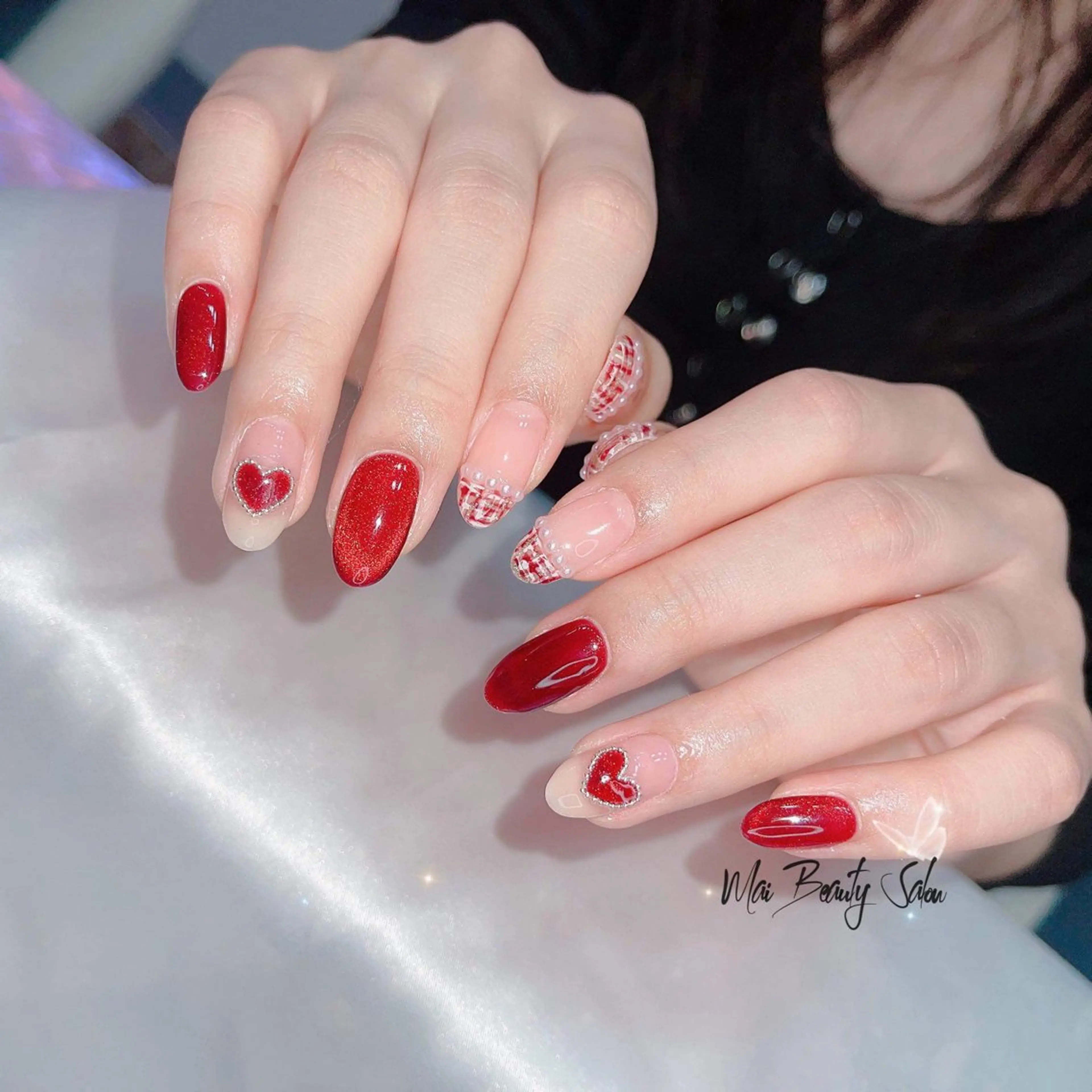 ネイル チークネイル ジェルネイル 韓国ネイル マグネットネイル パラジェル MaiBeauty To  Toのネイルデザイン