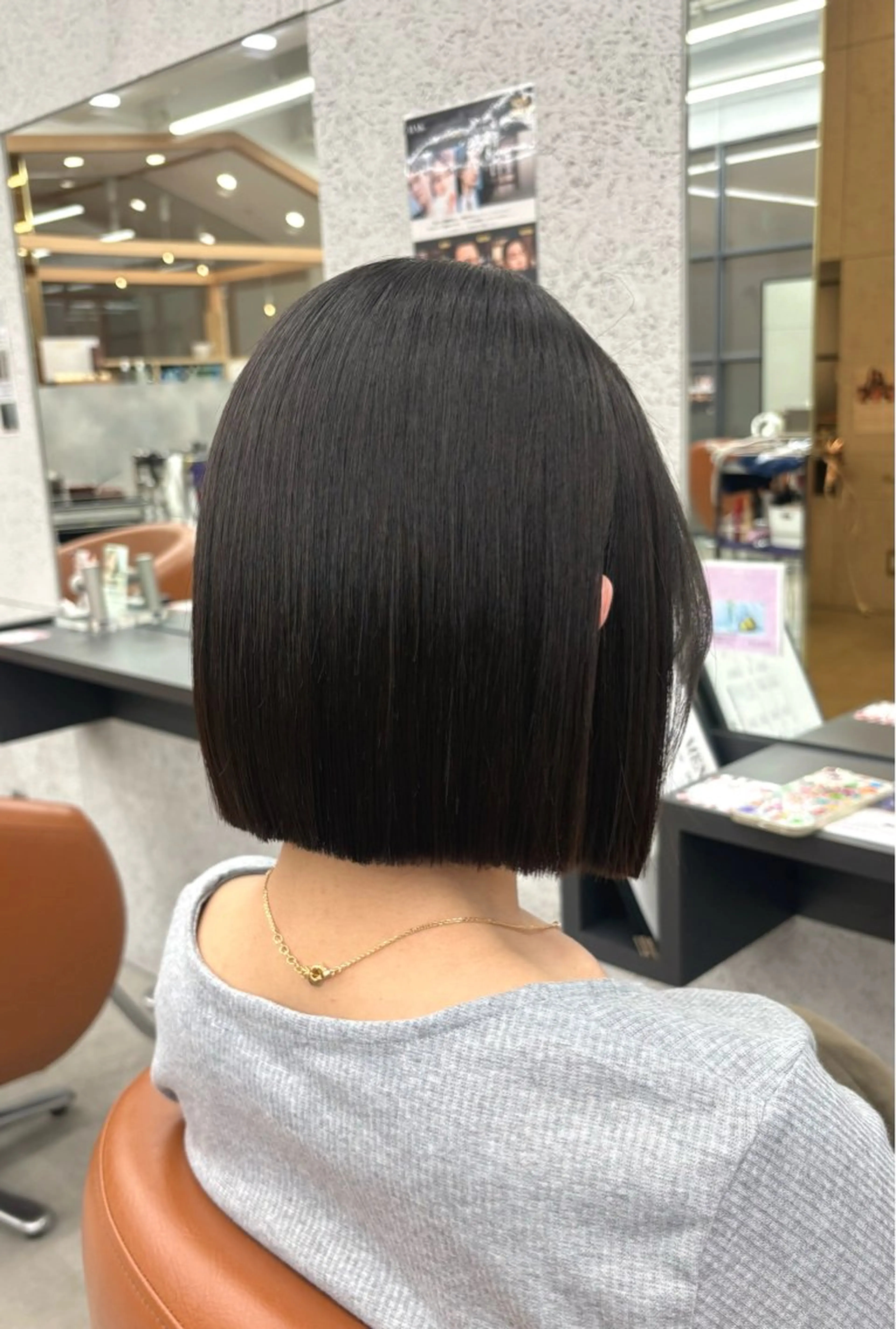 ショート 縮毛矯正 🫧透明感🫧 上岡夕理香のヘアスタイル