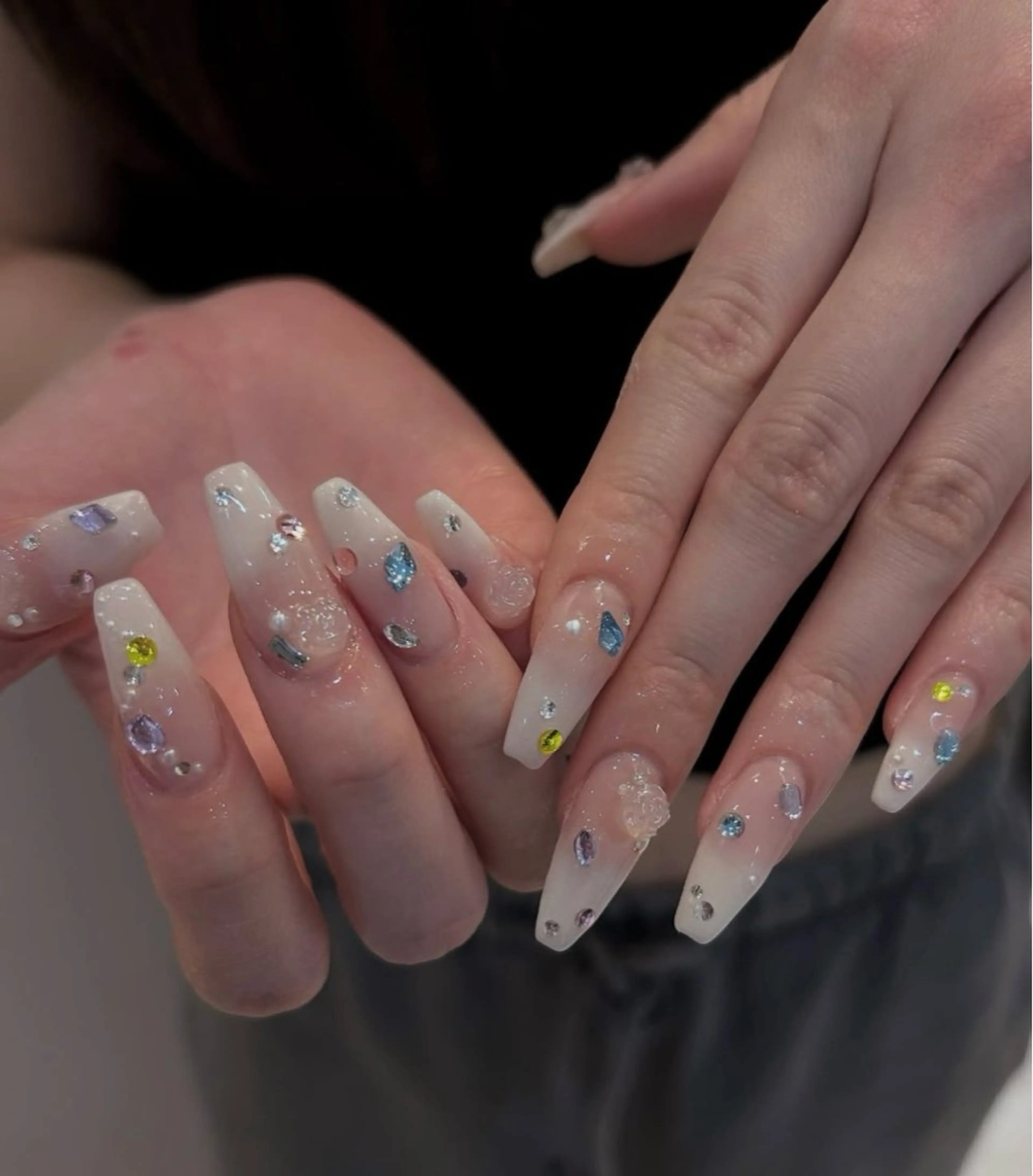 ネイル ハンドネイル BERA NAILSのネイルデザイン