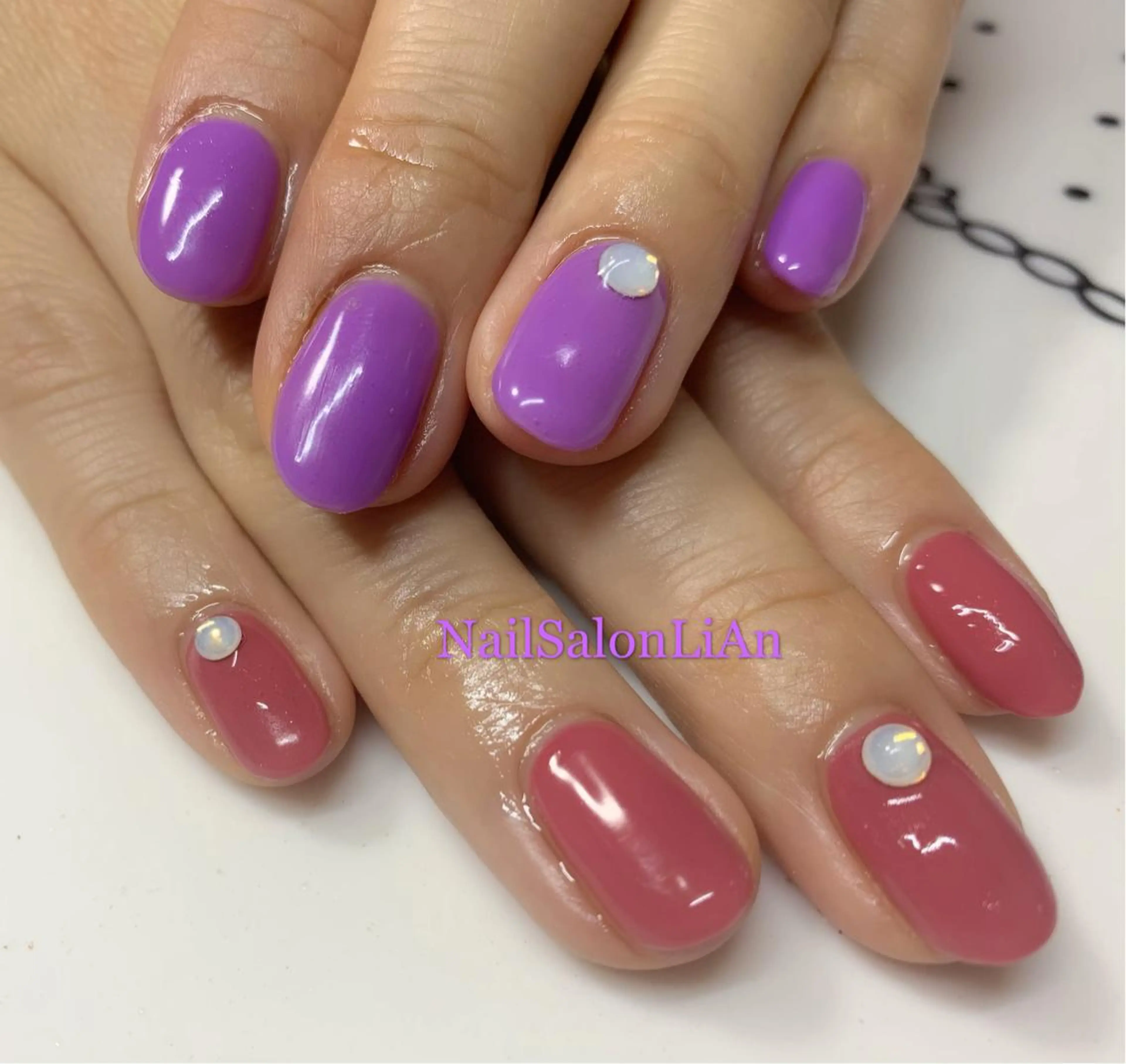ネイル ストーンネイル NailSalon LiAnのネイルデザイン