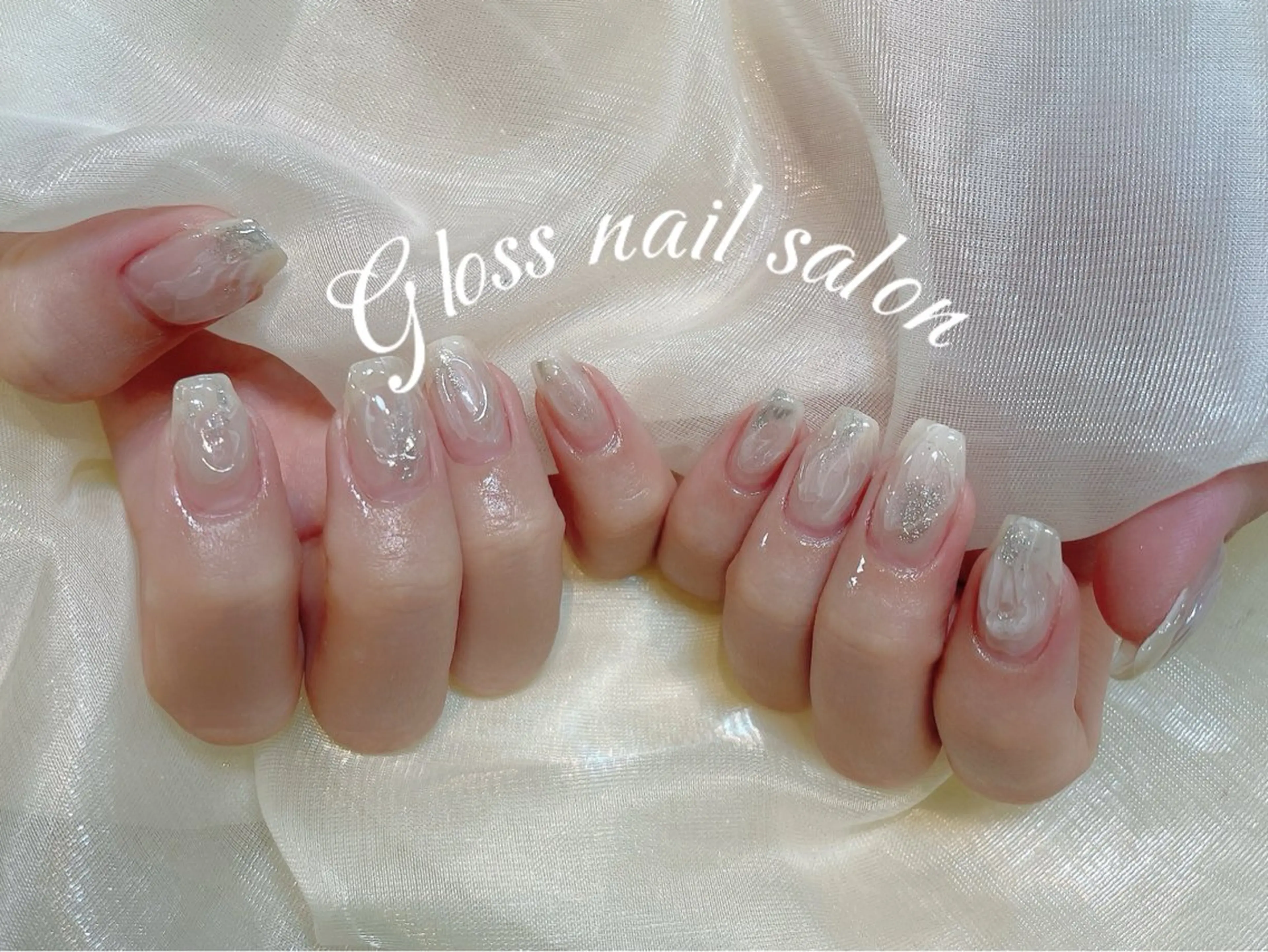 ネイル Gloss nail 💅yuna✨のネイルデザイン