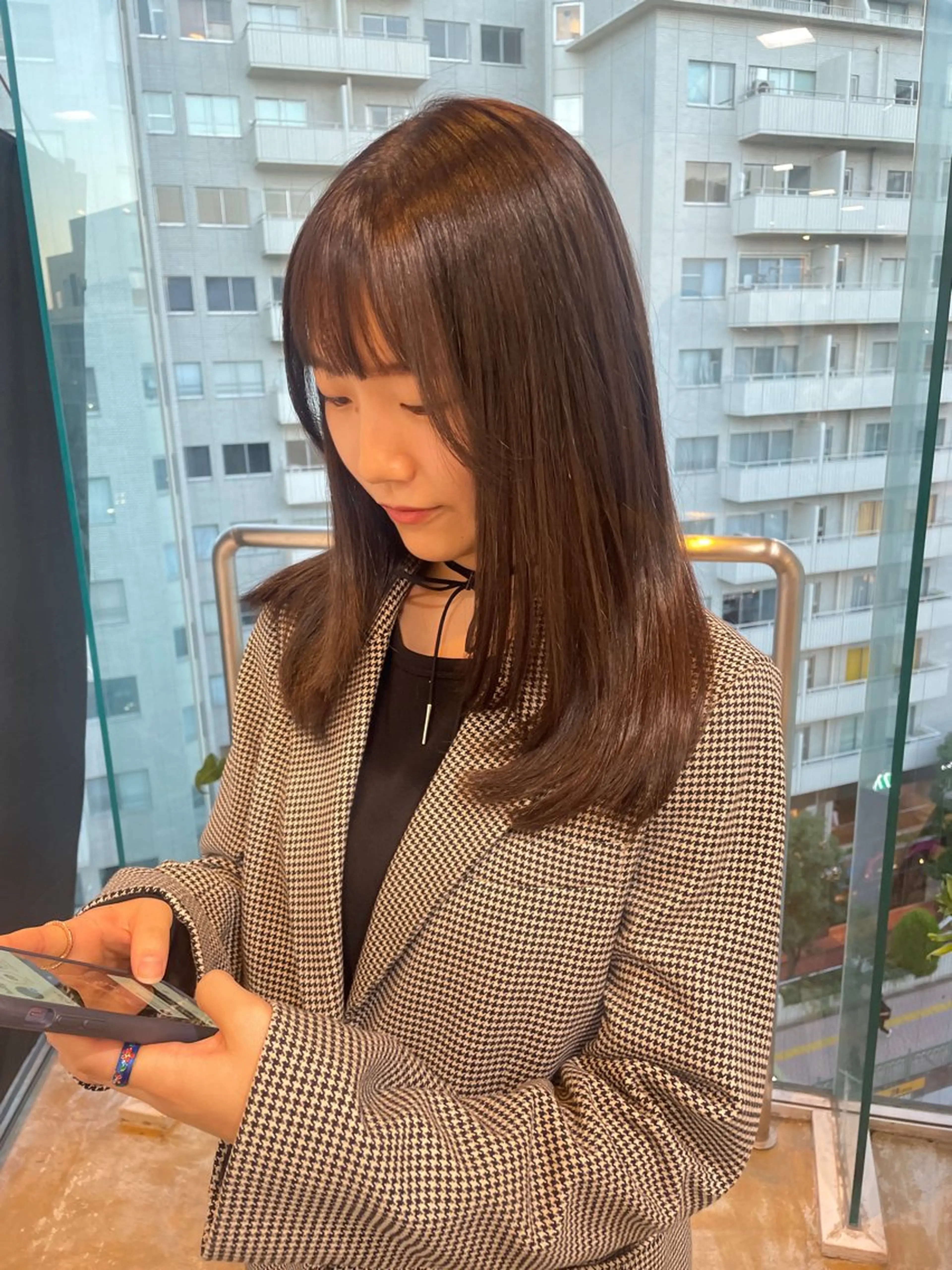 セミロング カラー RIN／韓国ヘア レイヤーカットのヘアスタイル