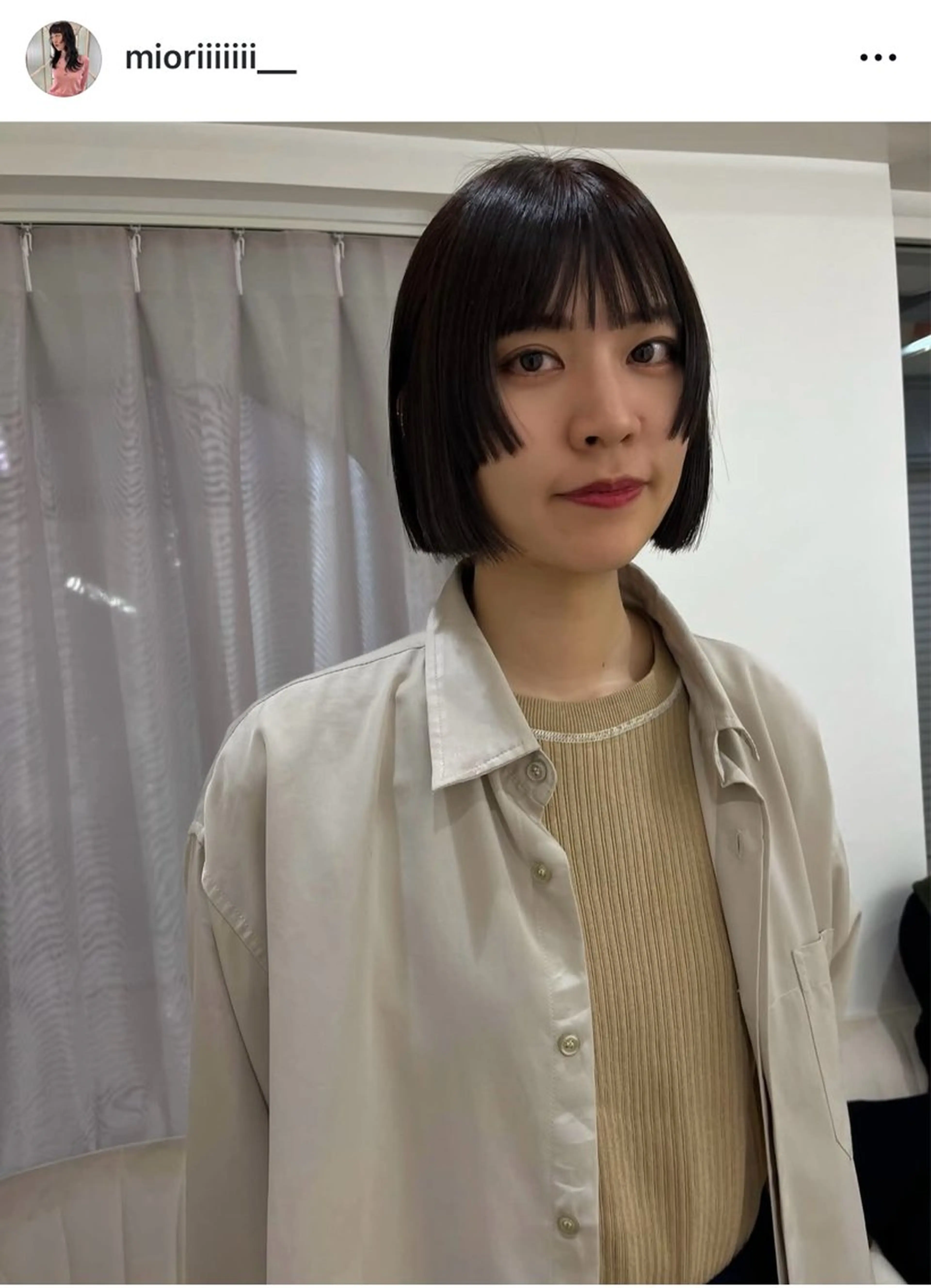 ショート カラー カット ヘアカラー トリートメント 松村 澪里のヘアスタイル