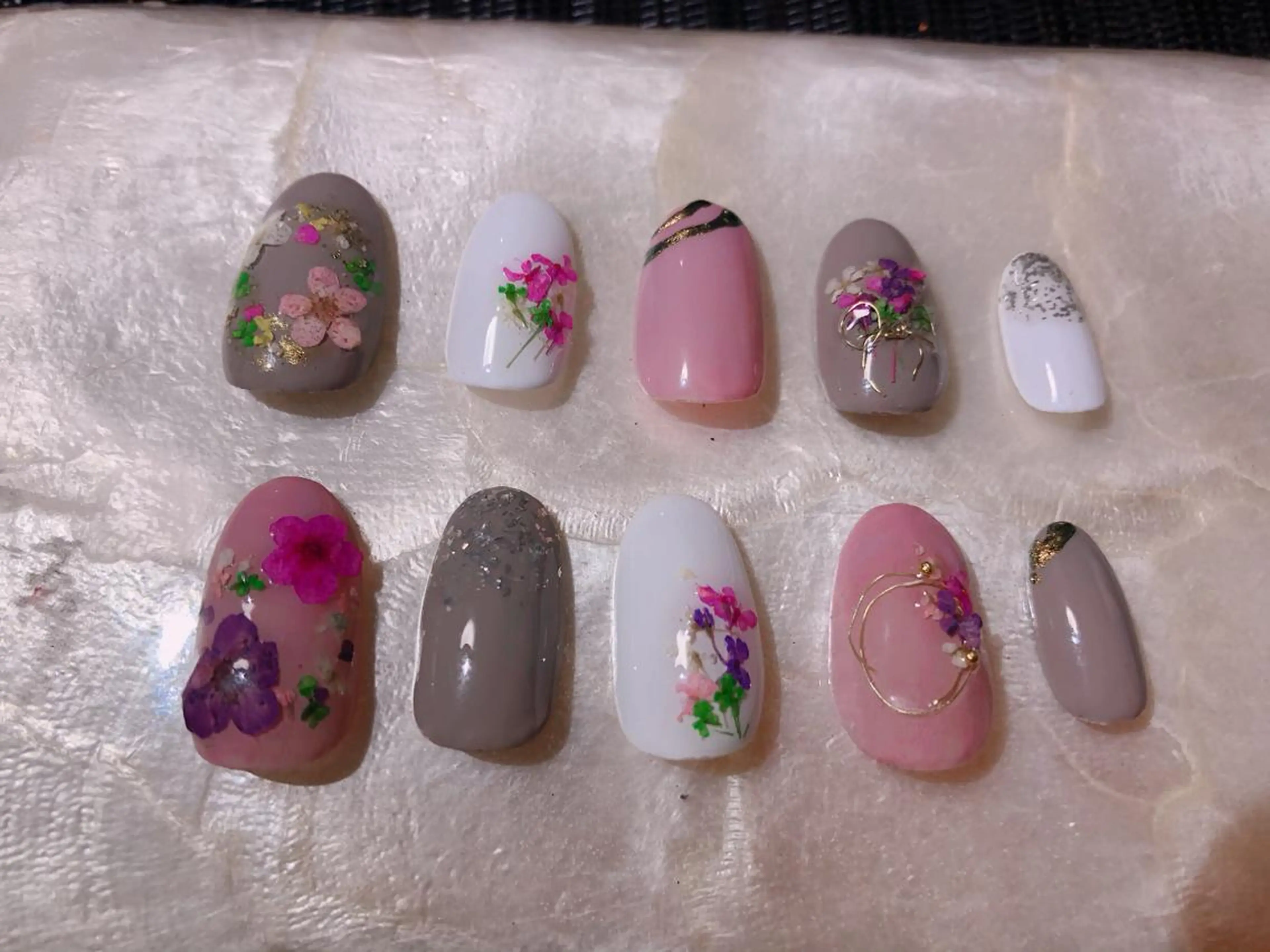 ネイル 伊藤 美里のネイルデザイン