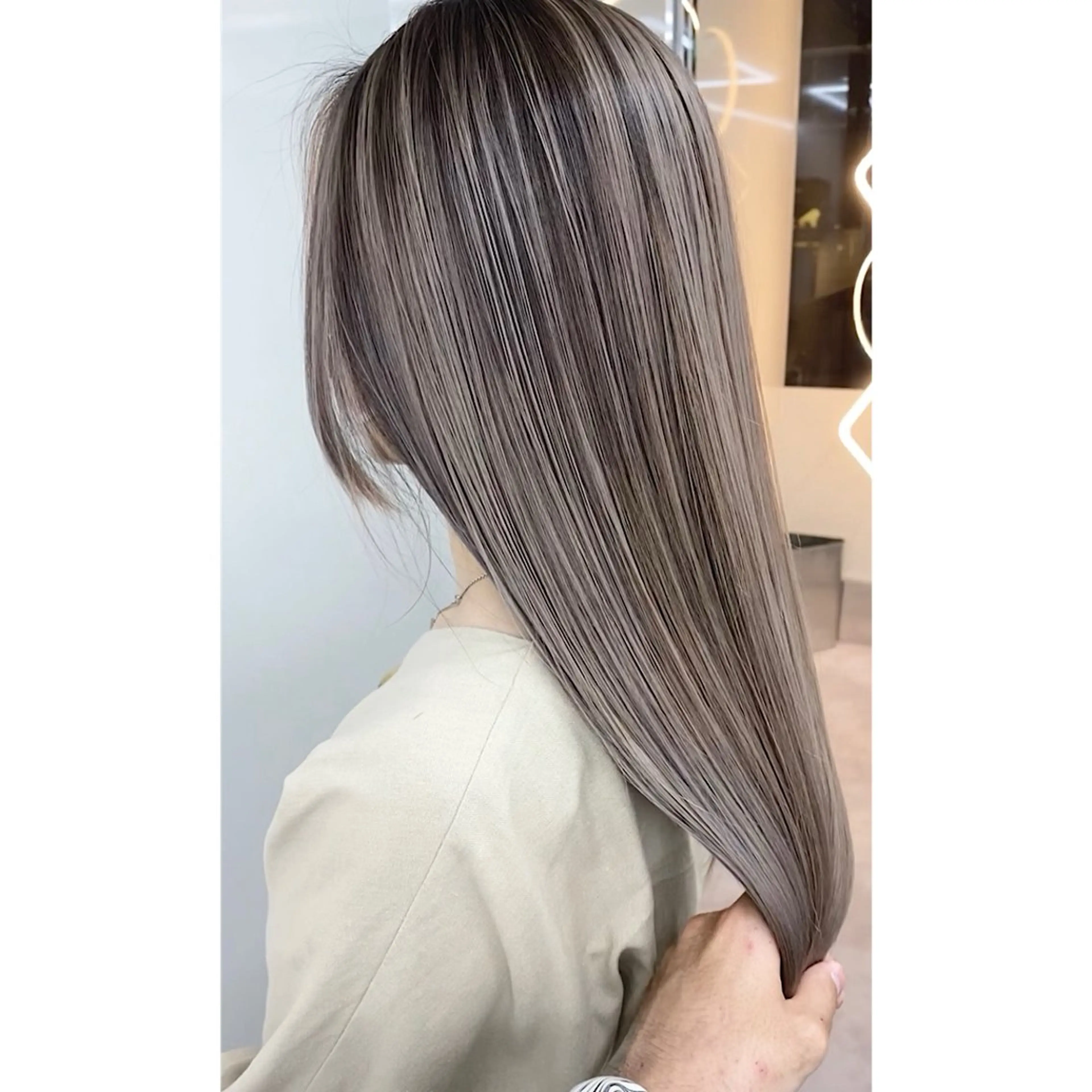 バレイヤージュ、ハイライト　こだわってデザインしてます👌の写真