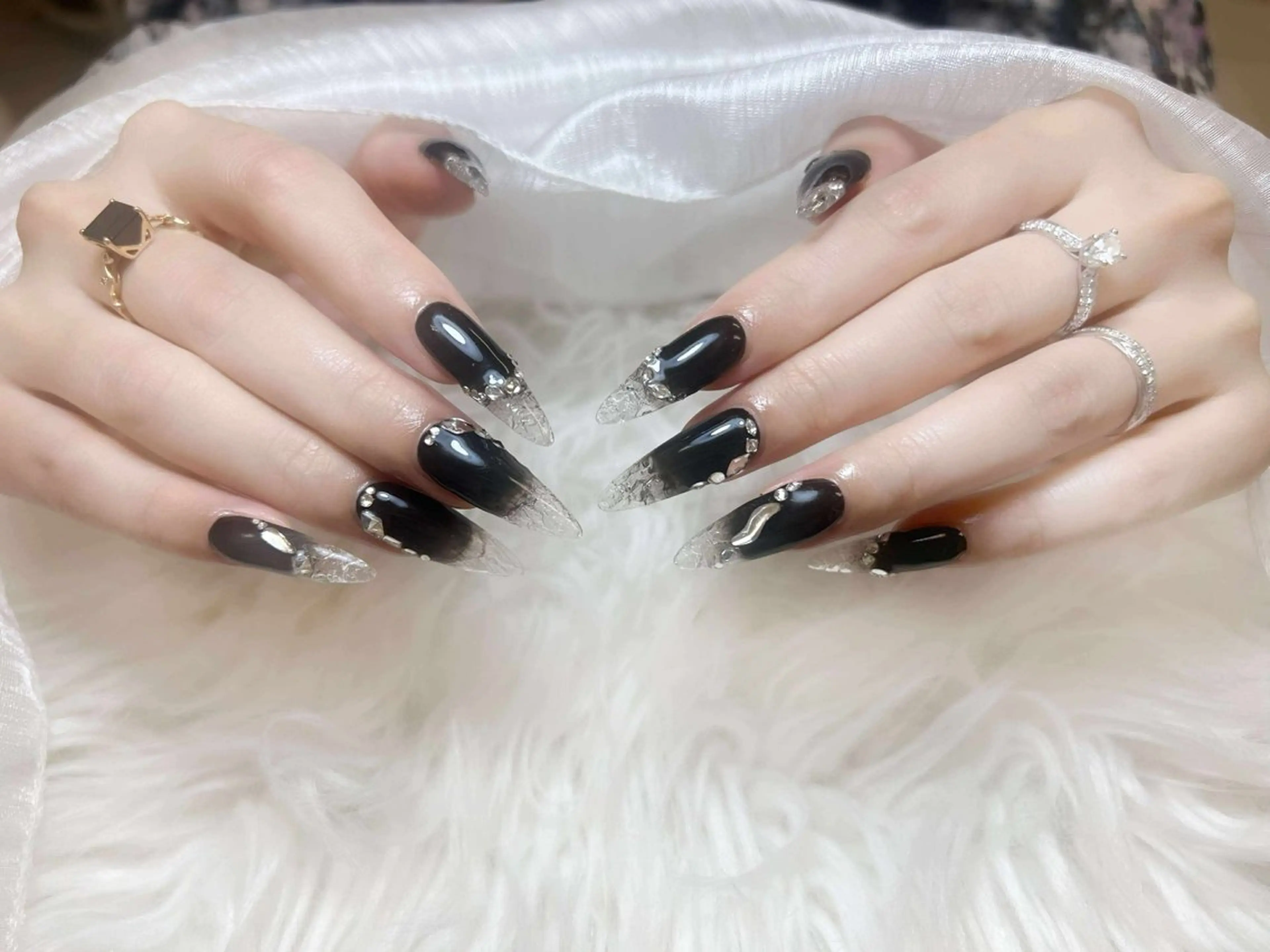 ネイル アートネイル オーロラネイル チークネイル 長さ出し フットネイル Noiranail_ studio川越西口のネイルデザイン