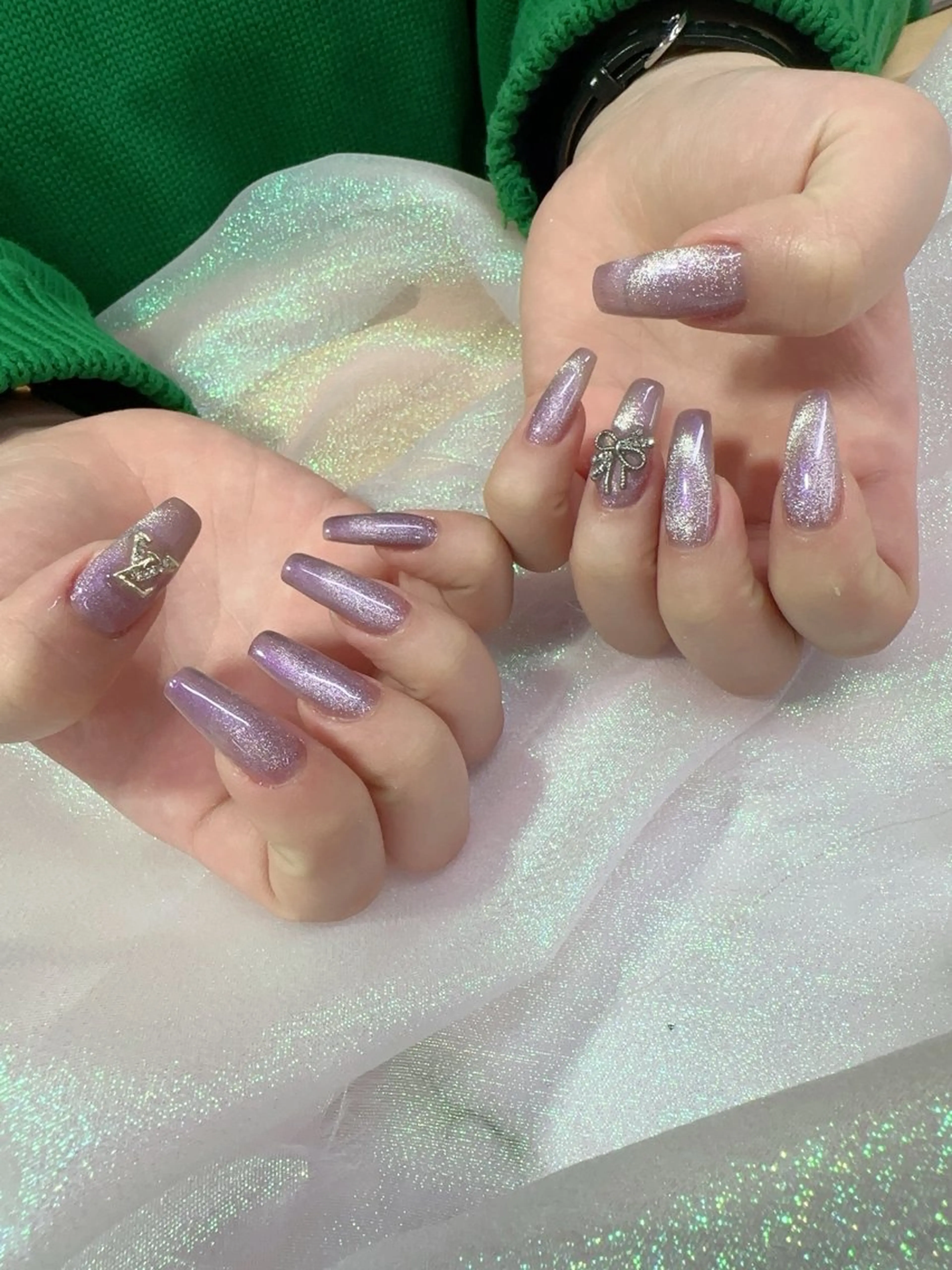 ネイル Hey🌈NAIL 長さ出し専門店のネイルデザイン