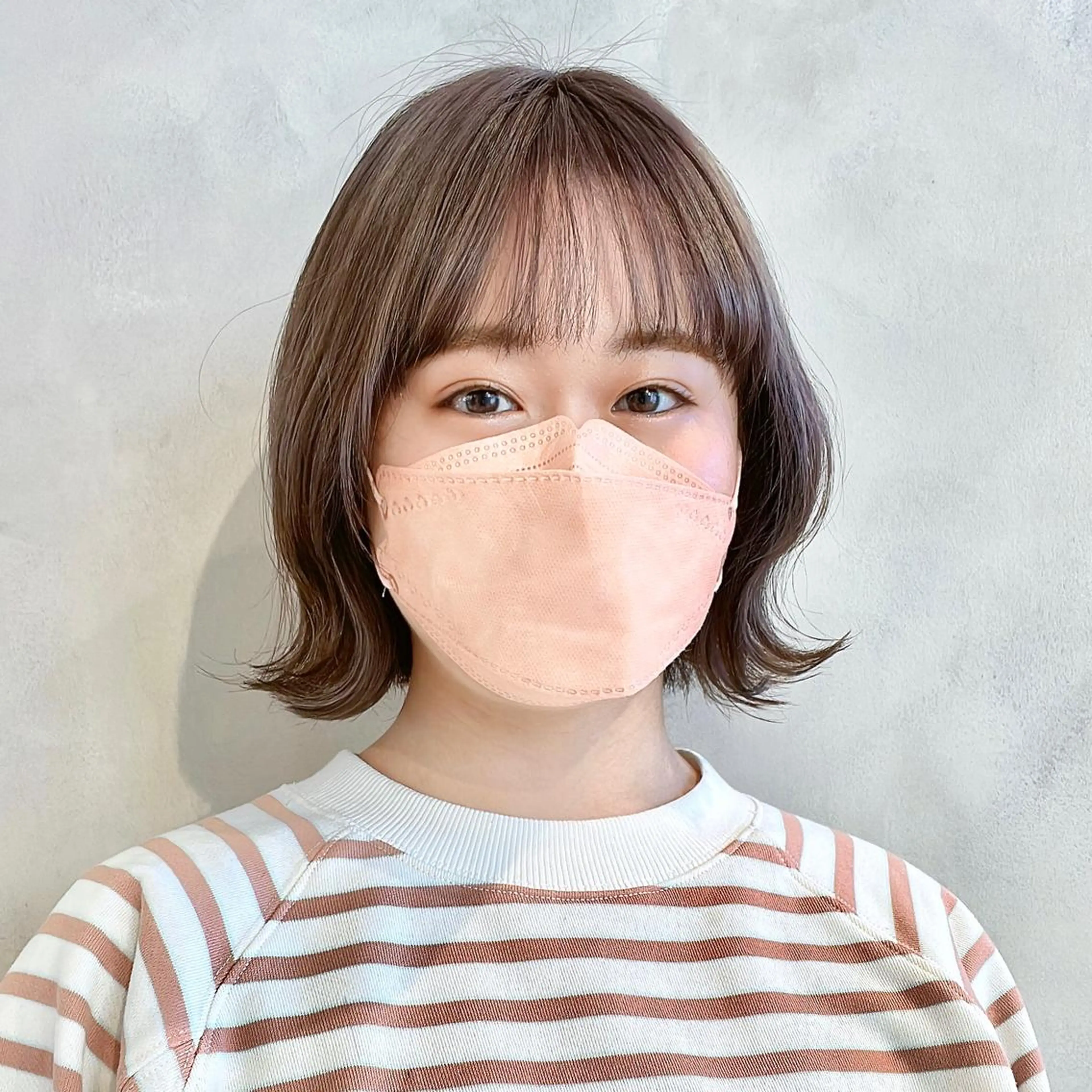 ショート カラー 🤍髪質改善➕透明感 カラー🤍川上葵のヘアスタイル