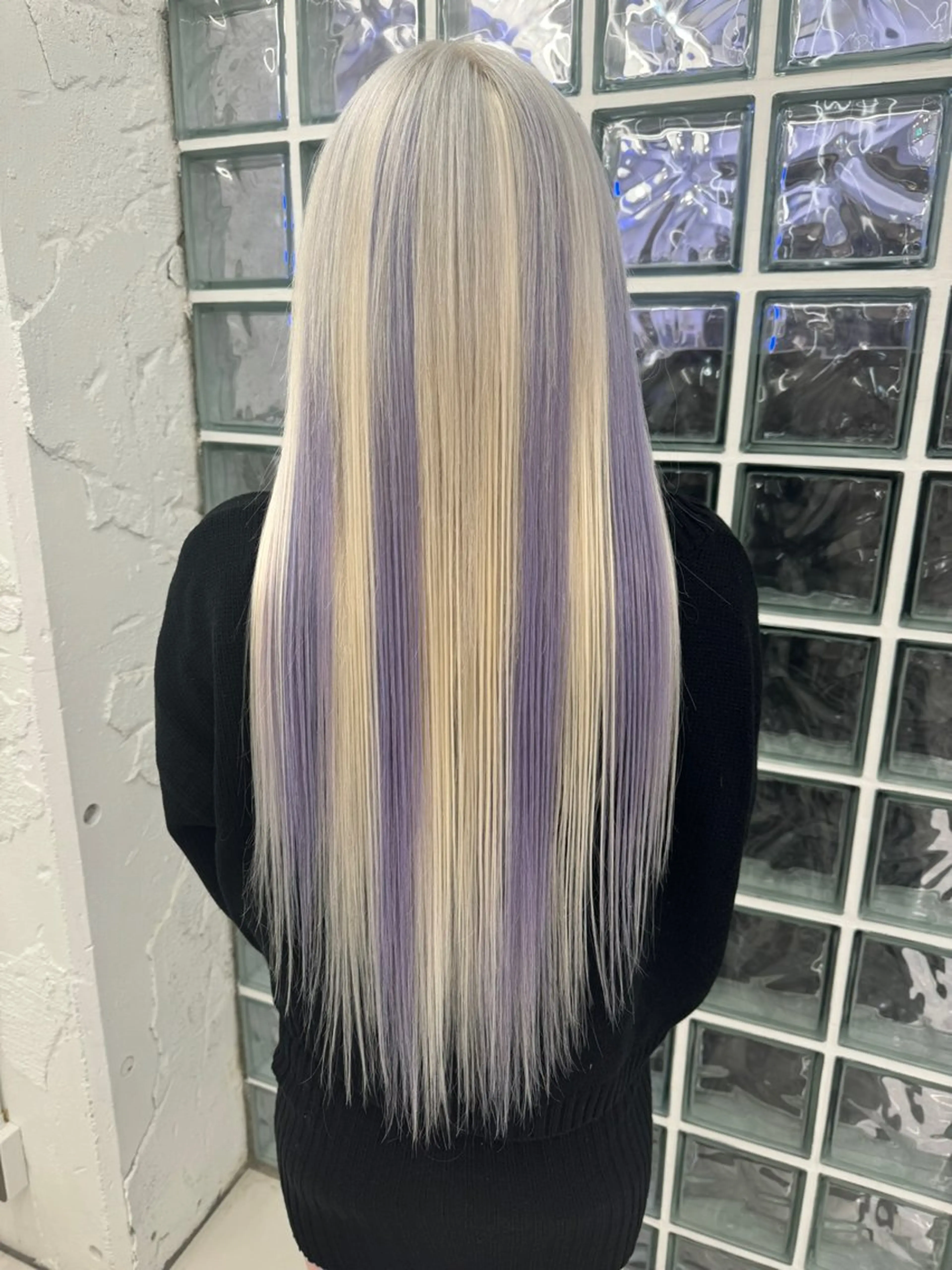 ロング ヘアカラー エクステ 家田 竜のヘアスタイル