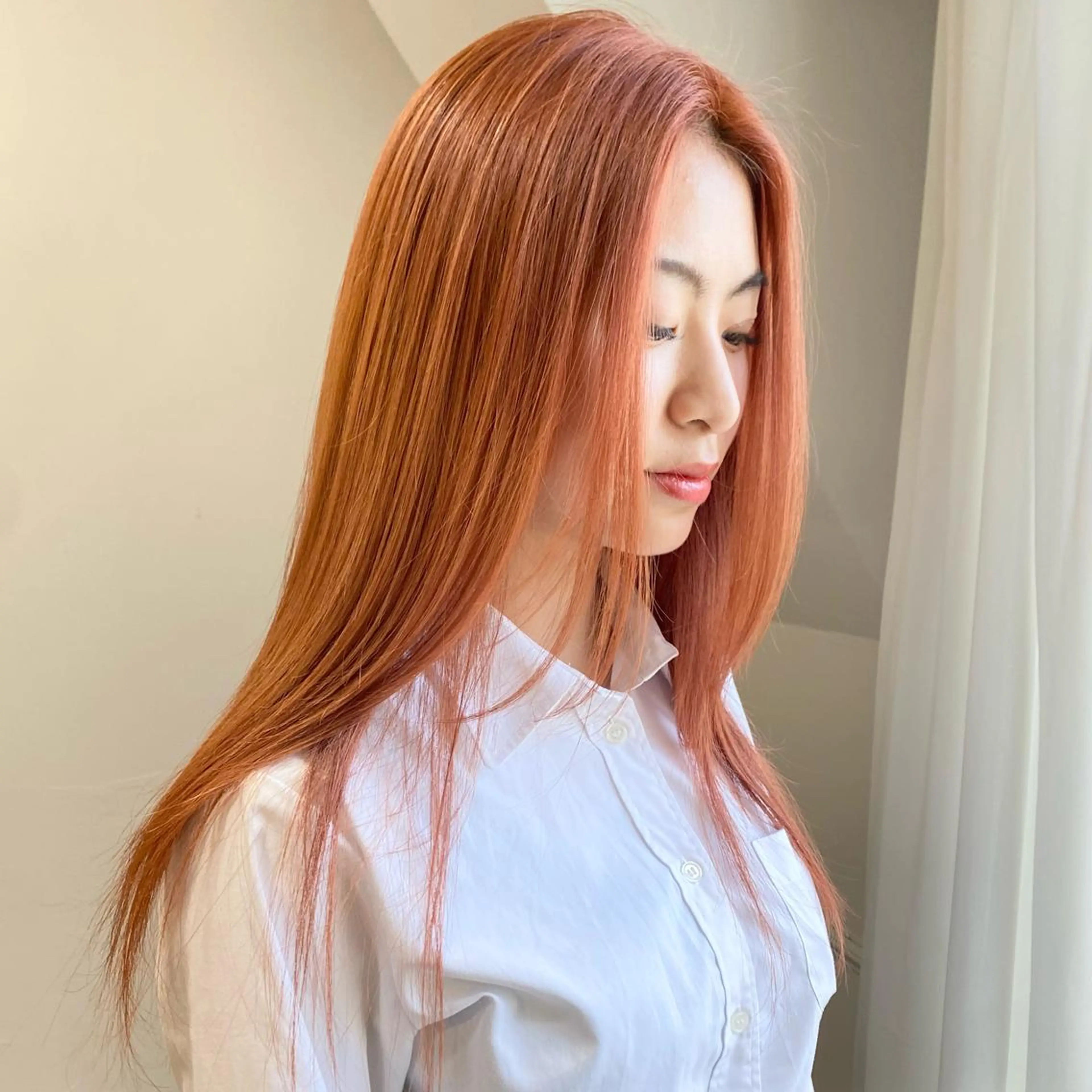 ロング カラー ヘアアレンジ ブリーチ ブラウンカラー ケアブリーチ ハイトーンカラー オレンジ カット ヘアカラー トリートメント 韓国ヘア×髪質 改善🇰🇷シオリのヘアスタイル