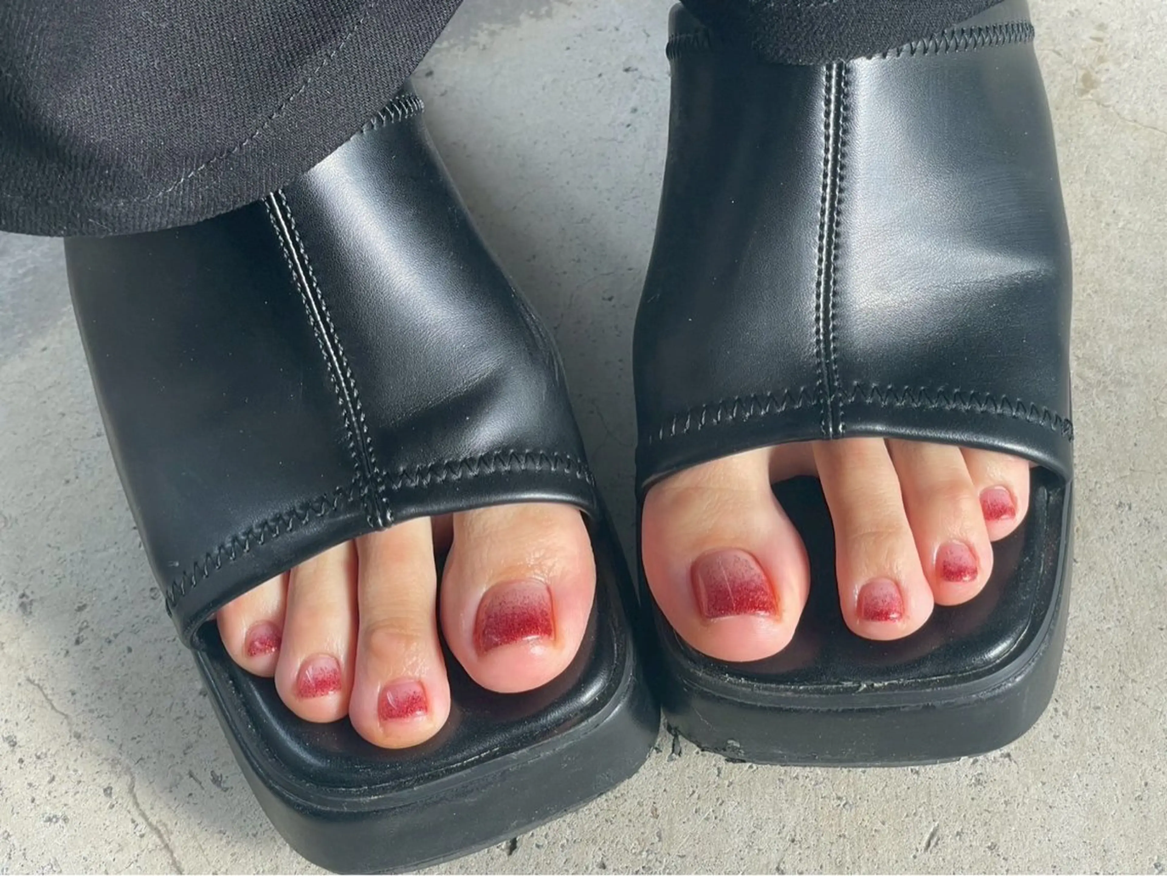 フット【オフあり】マグネットorフラッシュネイル✨の写真