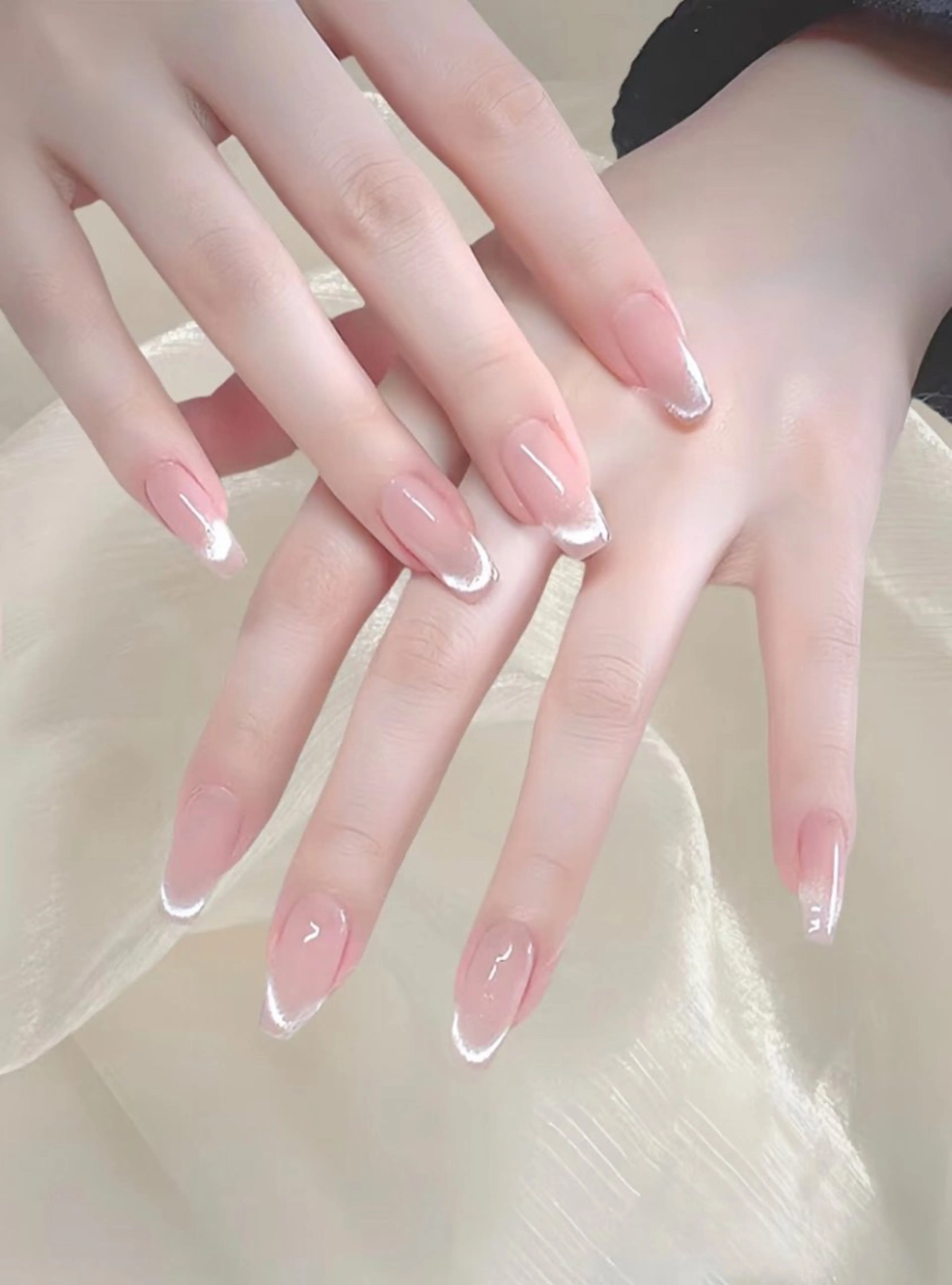 [❤️‍🔥大人気NO.1❤️‍🔥]チップ長さだし10本+マグネットフレンチコースの写真