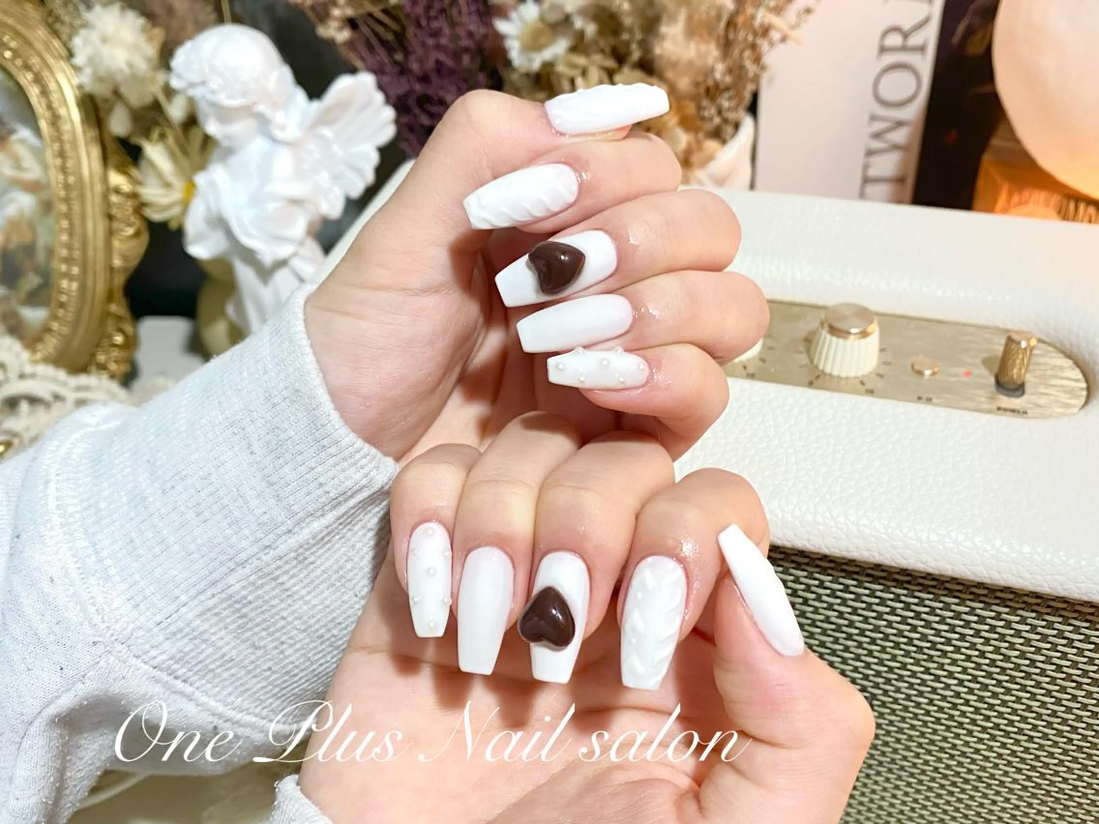 ネイル One Plus Nail Salonのネイルデザイン