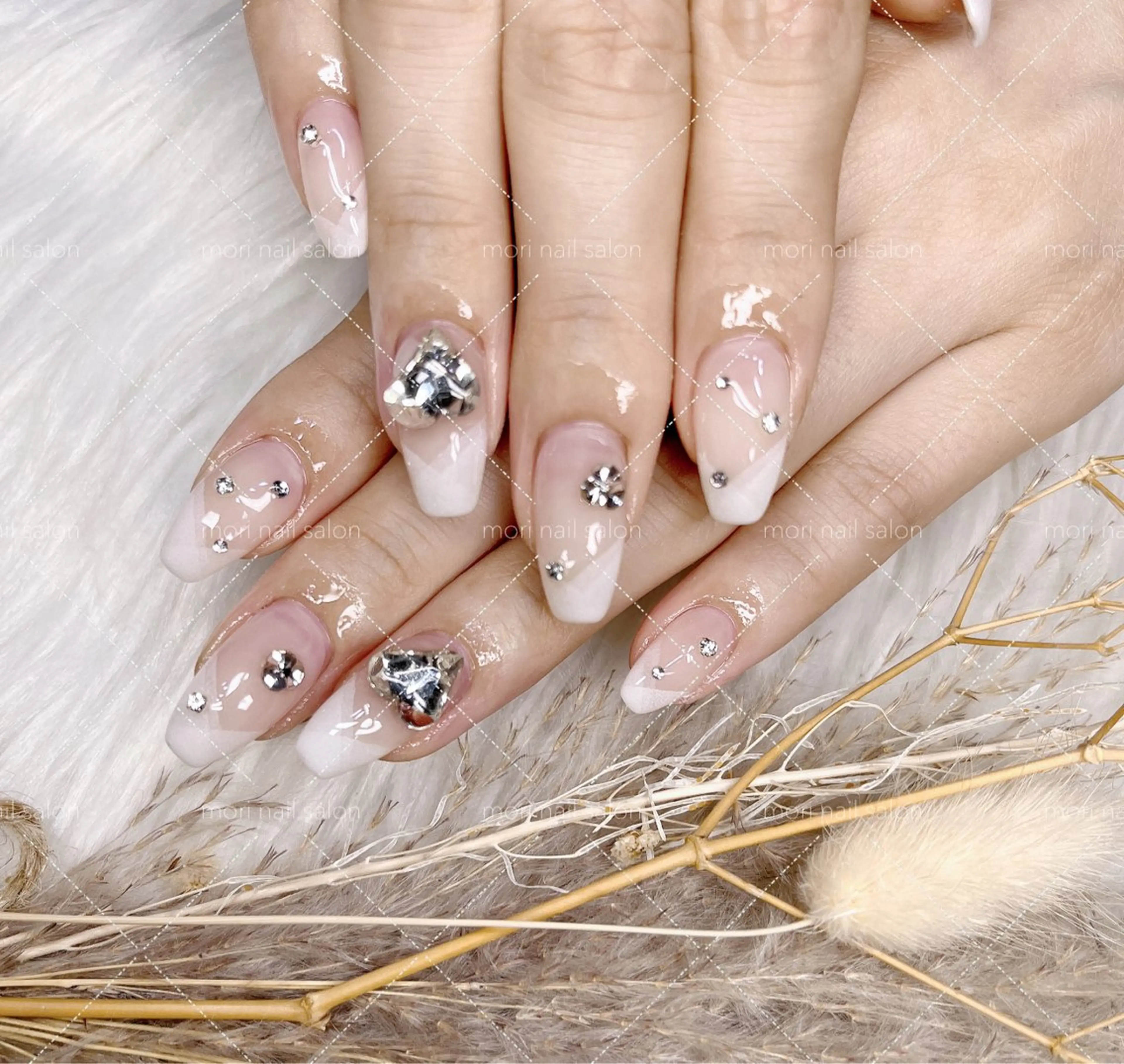 ネイル 森 ネイルサロンのネイルデザイン