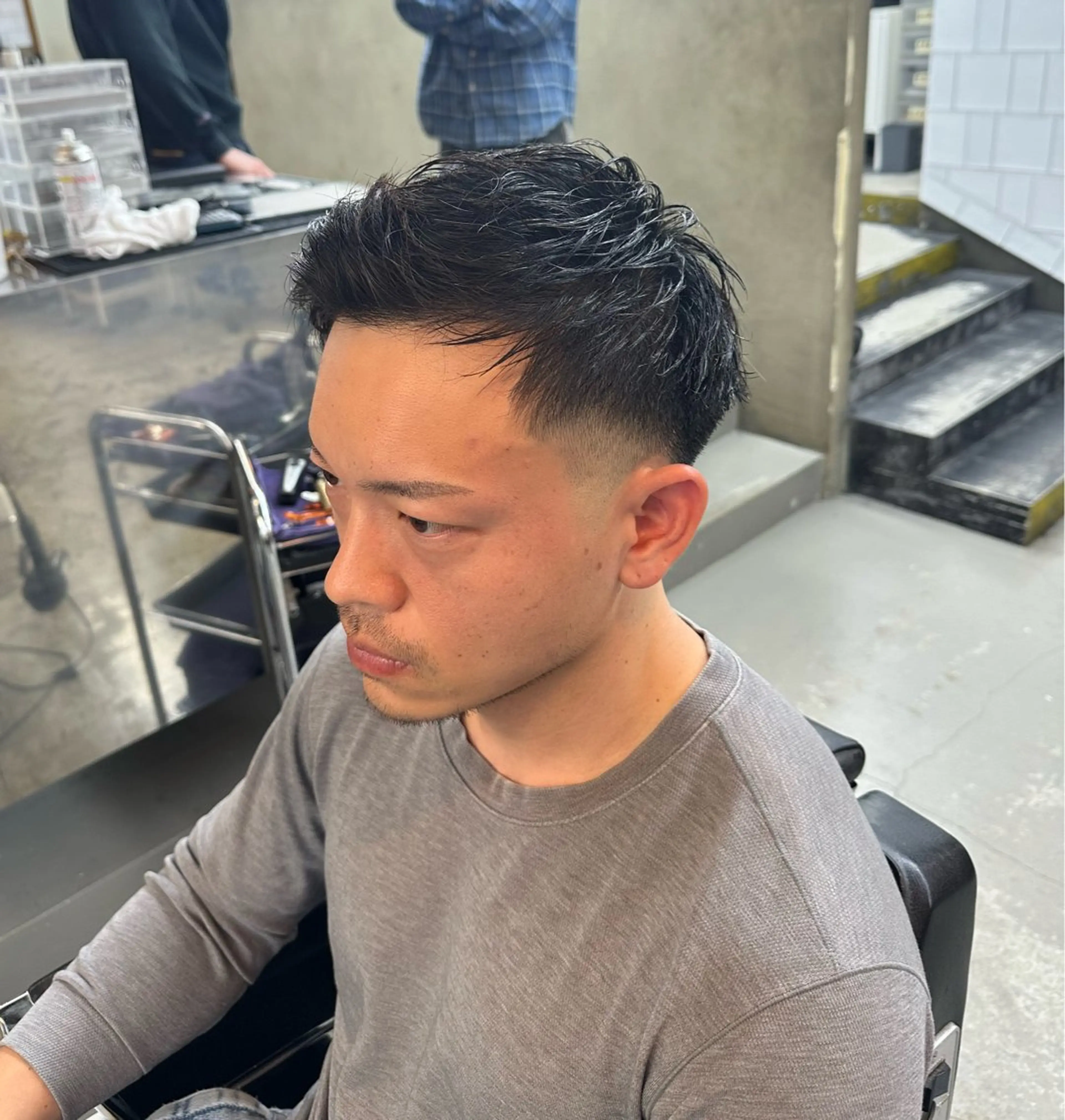 ショート メンズ フェードカット スキンフェード カット モチヅキ タツキのヘアスタイル