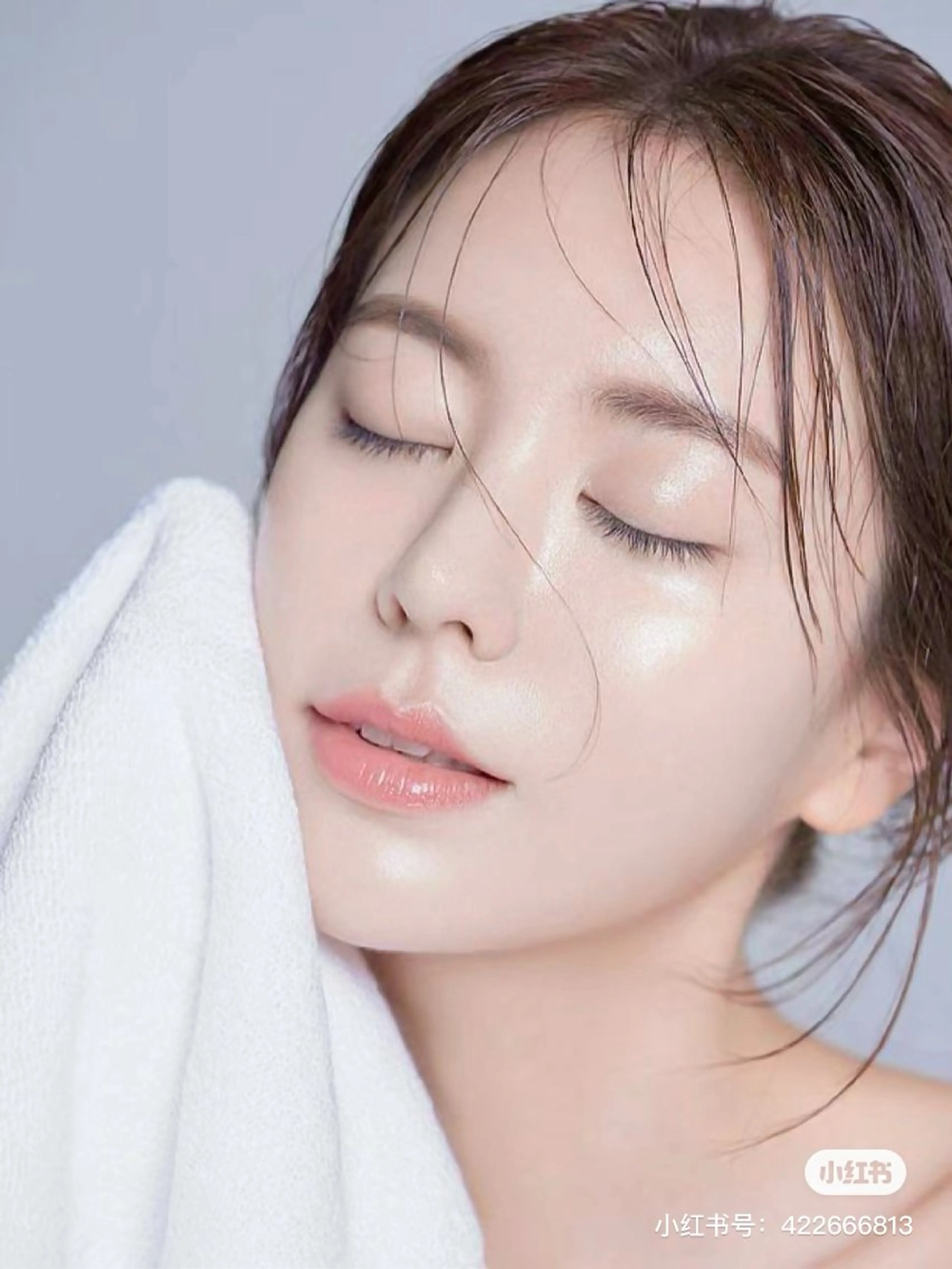 ネイル ブライダルネイル ホワイト エステ aliaハイフ&水光ジェットサロン所属・aliaハーブ水光店 エステティシャン募集のエステ・リラクイメージ