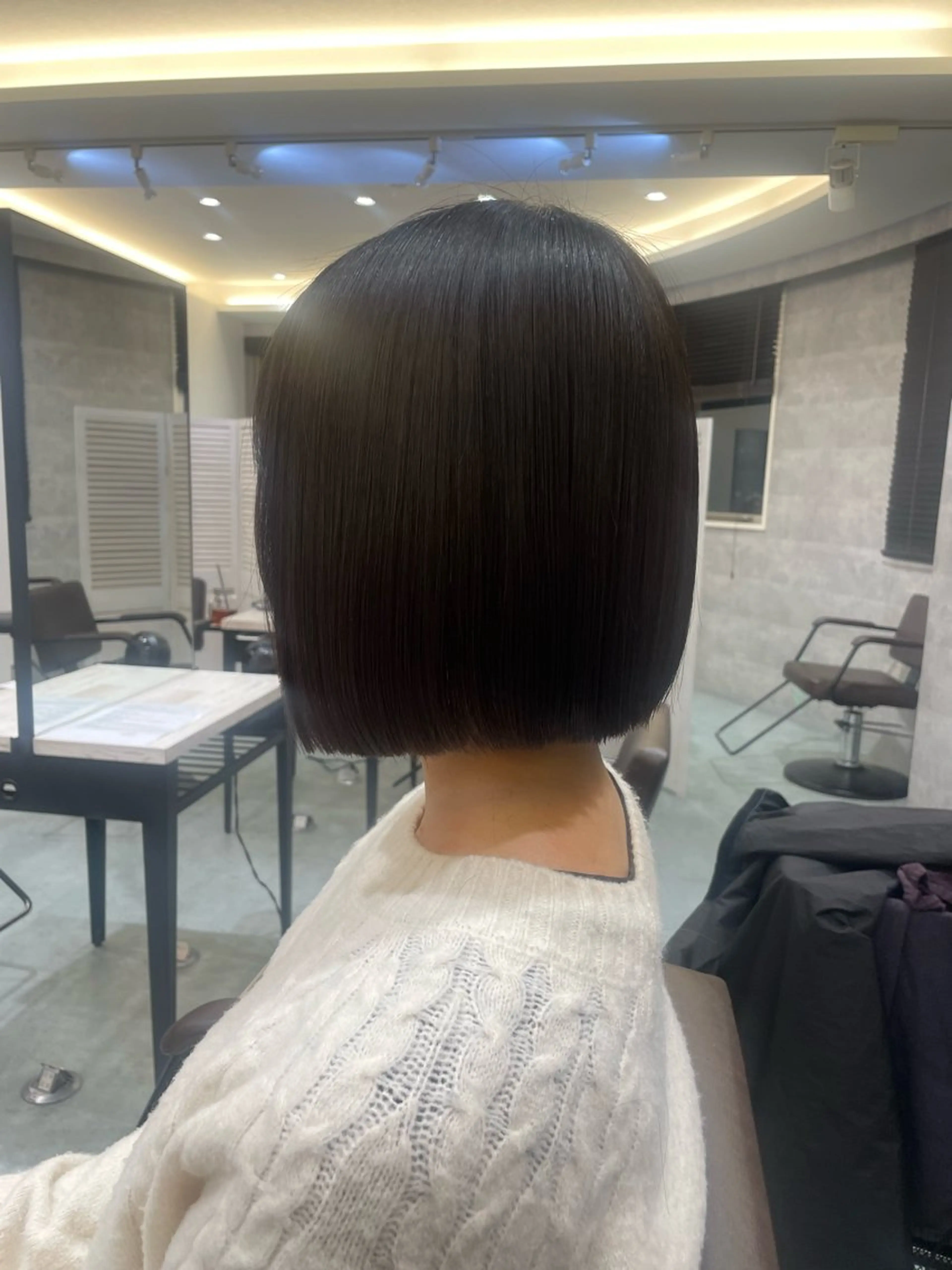 ミディアム ♡似合わせハイトーン ♡maiのヘアスタイル