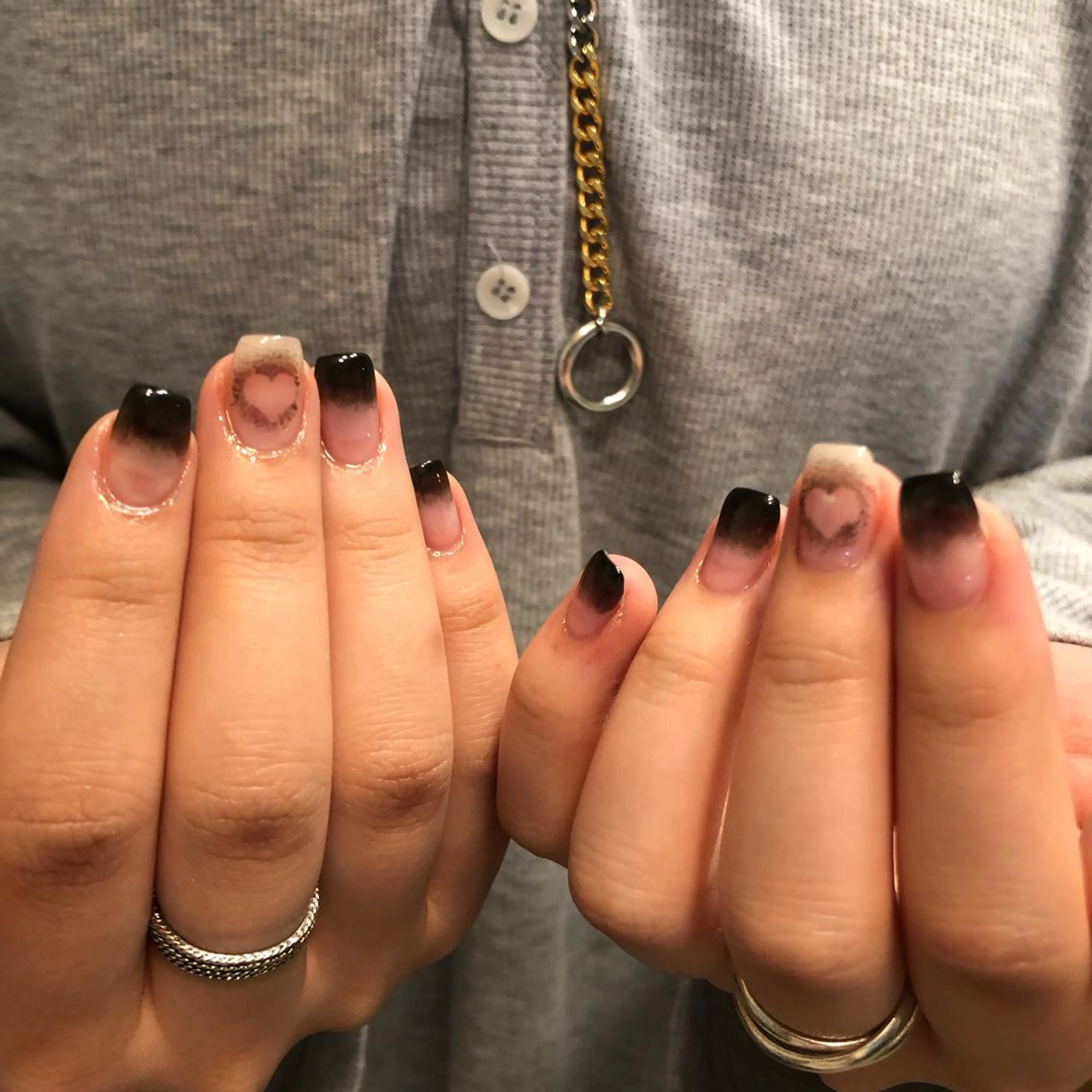 ネイル ハンドネイル フットネイル ハンドケア Nes.Nail所属・Miyagi Asamiのネイルデザイン