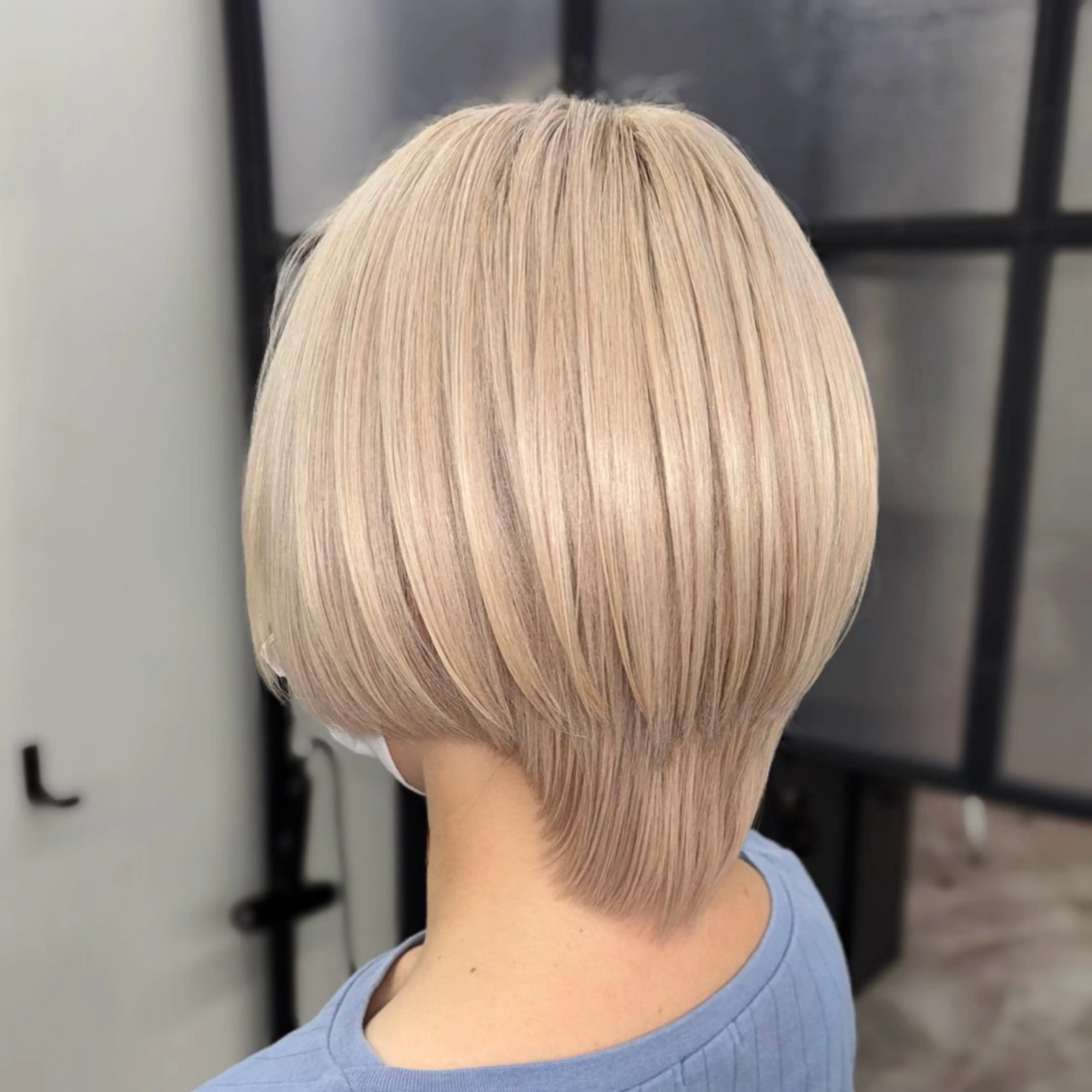 ショート カラー ヘアカラー Ren. 🦋デザインカラーのヘアスタイル