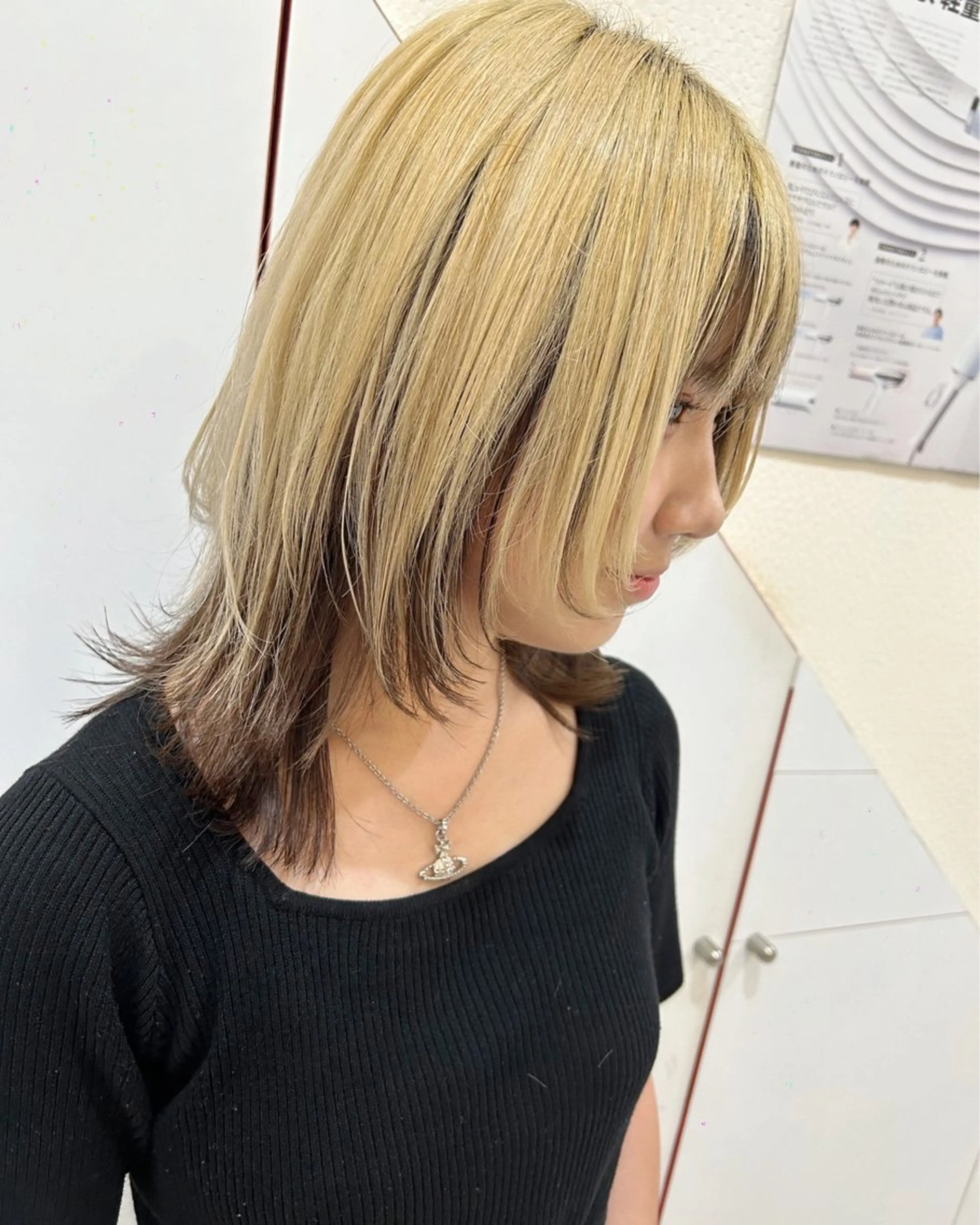 ミディアム カラー ヘアアレンジ インナーカラー ウルフカット カット ヘアカラー 今村公介 ブリーチ特化、派手髪のヘアスタイル