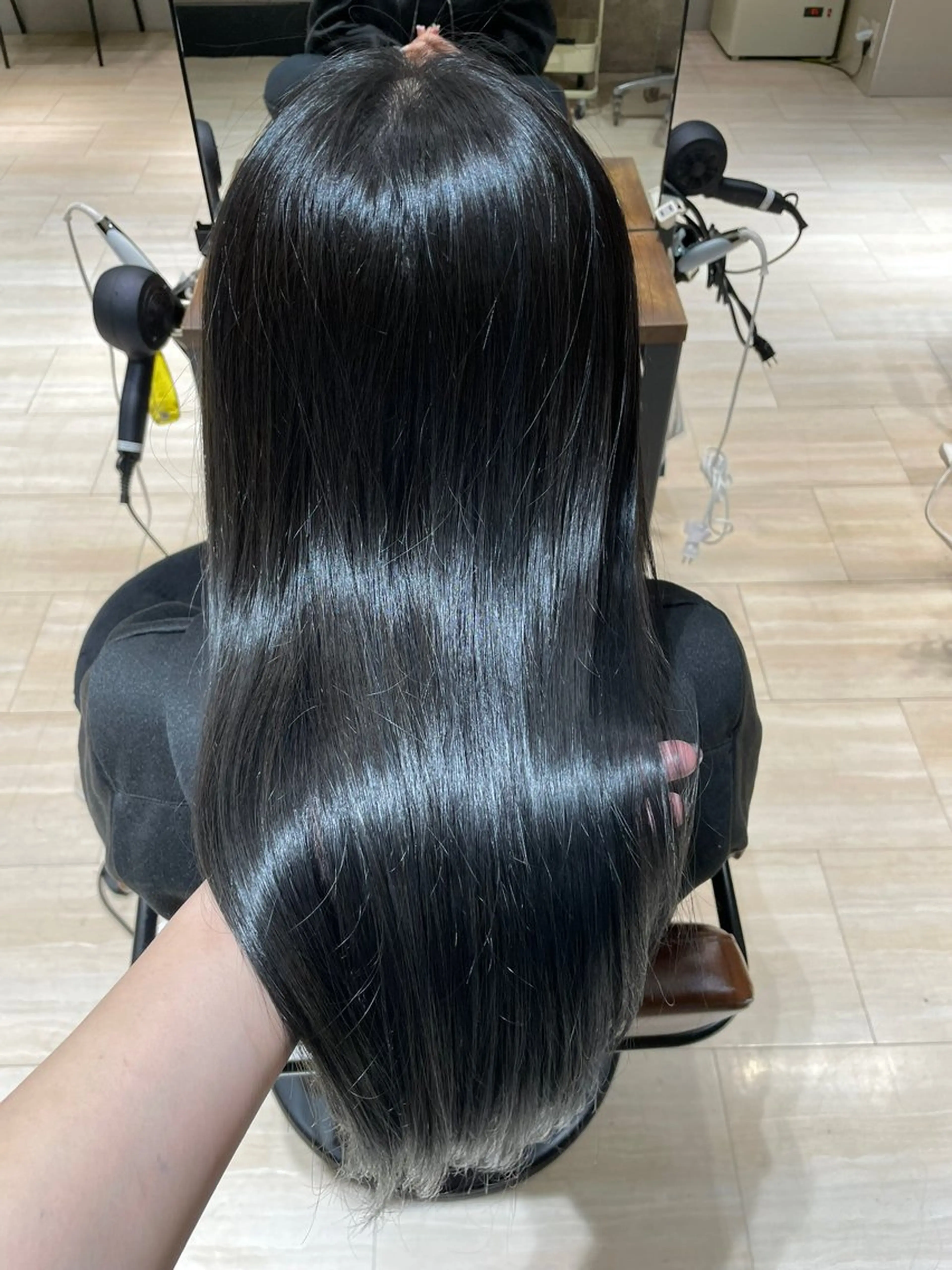 セミロング ヘアカラー トリートメント 艶カラー/アレンジ/ はまぐちうみのヘアスタイル