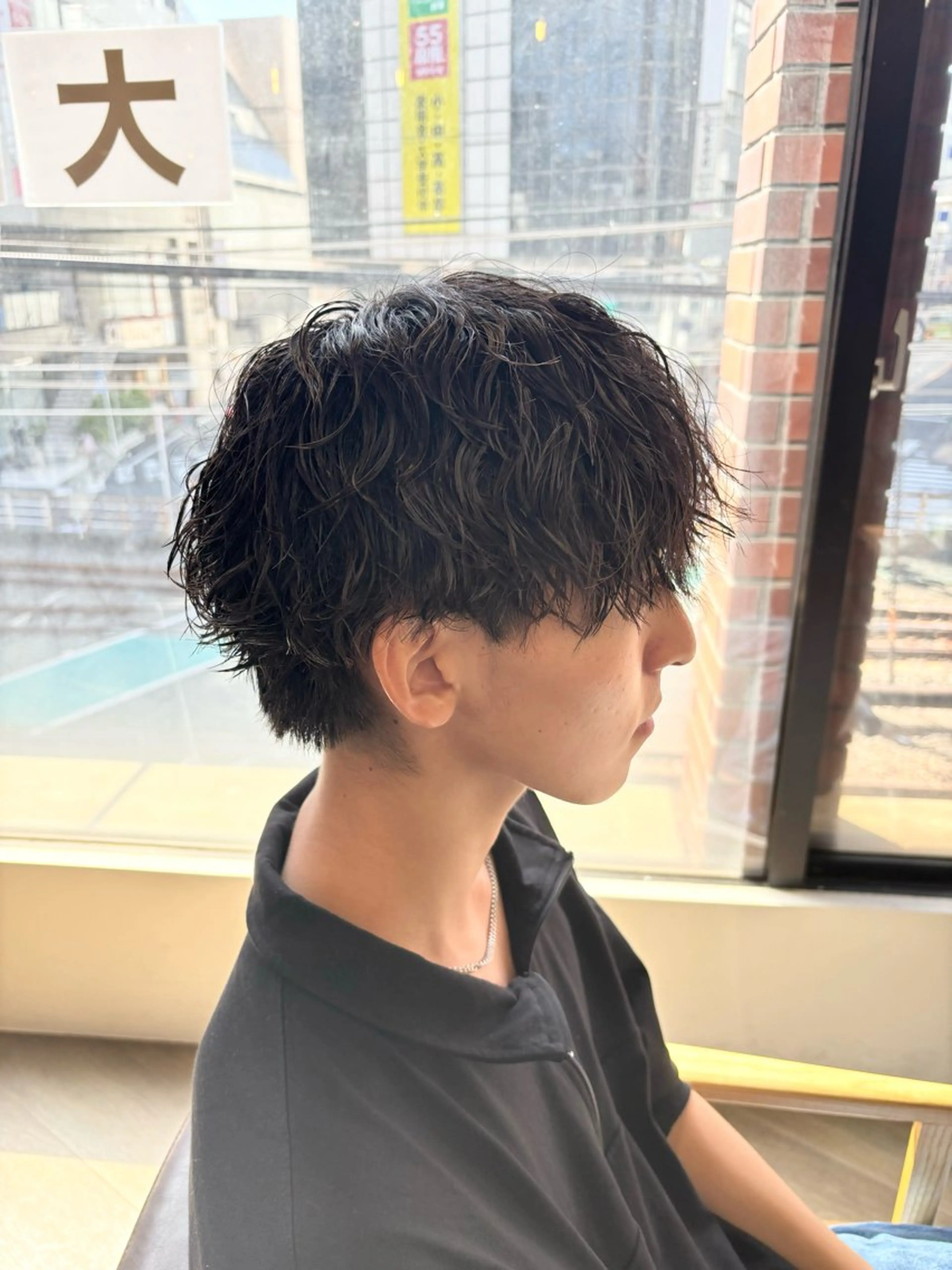 パーマ メンズ 韓国風/メンズ アイブロウワックスの眉毛・アイブロウイメージ