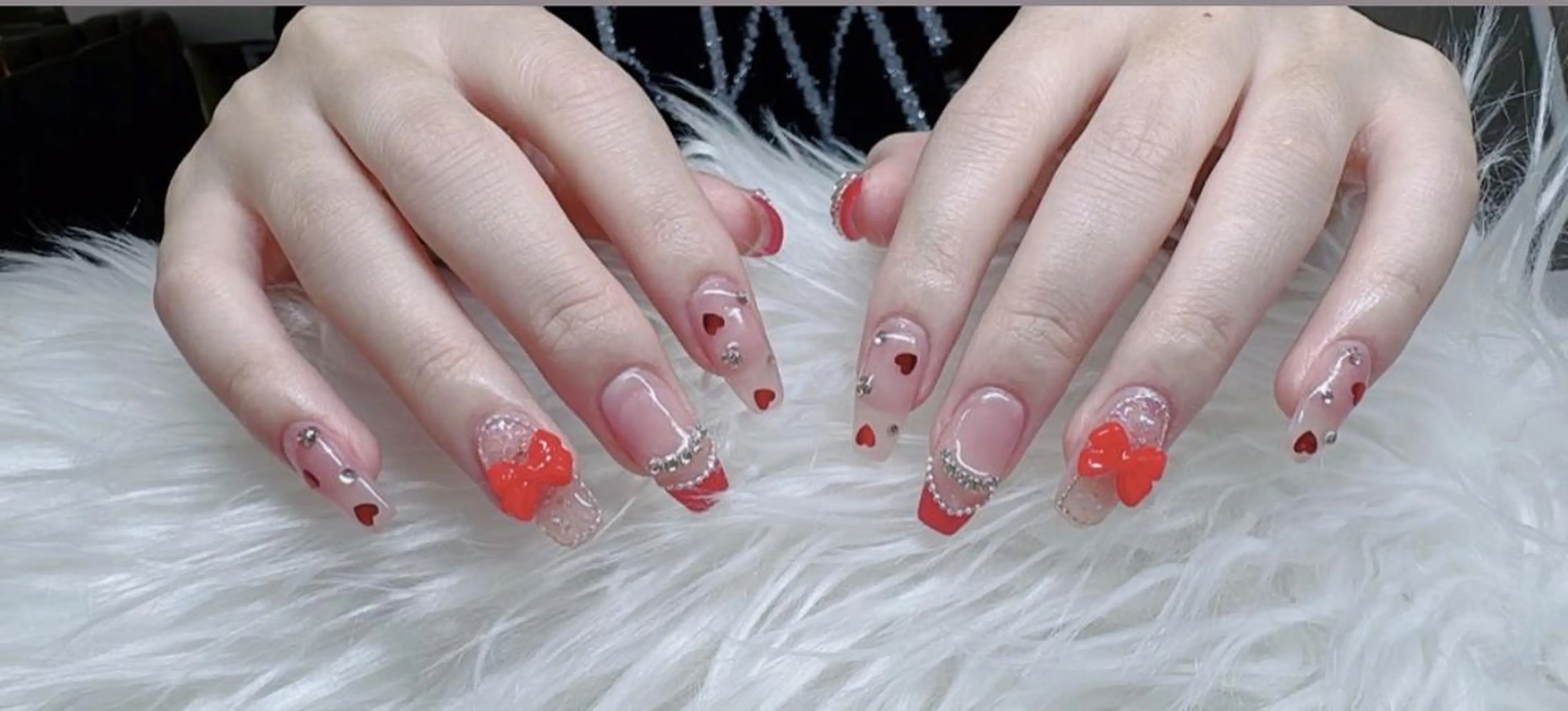 ネイル ハンドネイル ハンドケア MoonNail リサのネイルデザイン