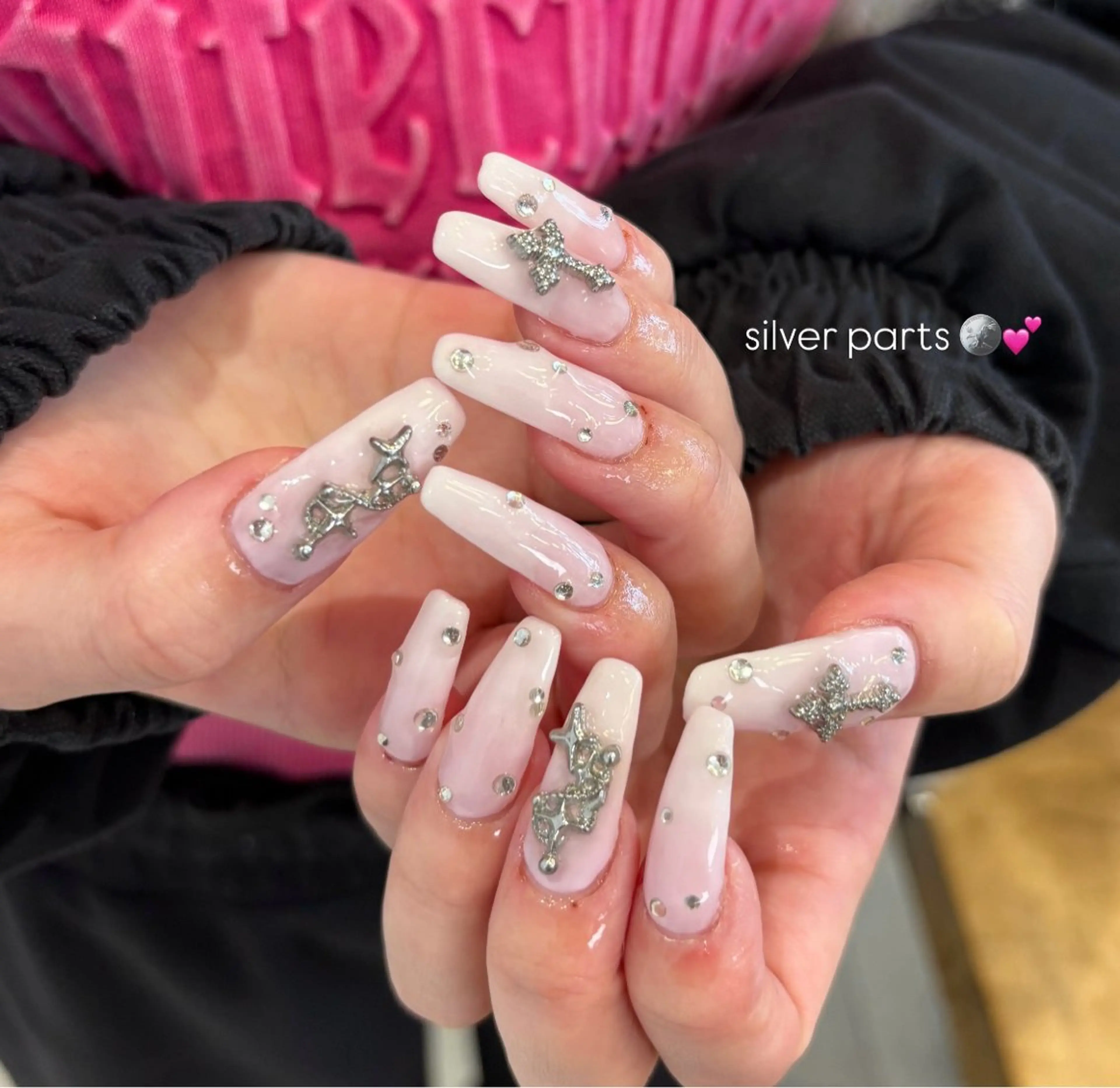 ネイル 暖色カラー/ ネイル momo🍀☆*:°のネイルデザイン