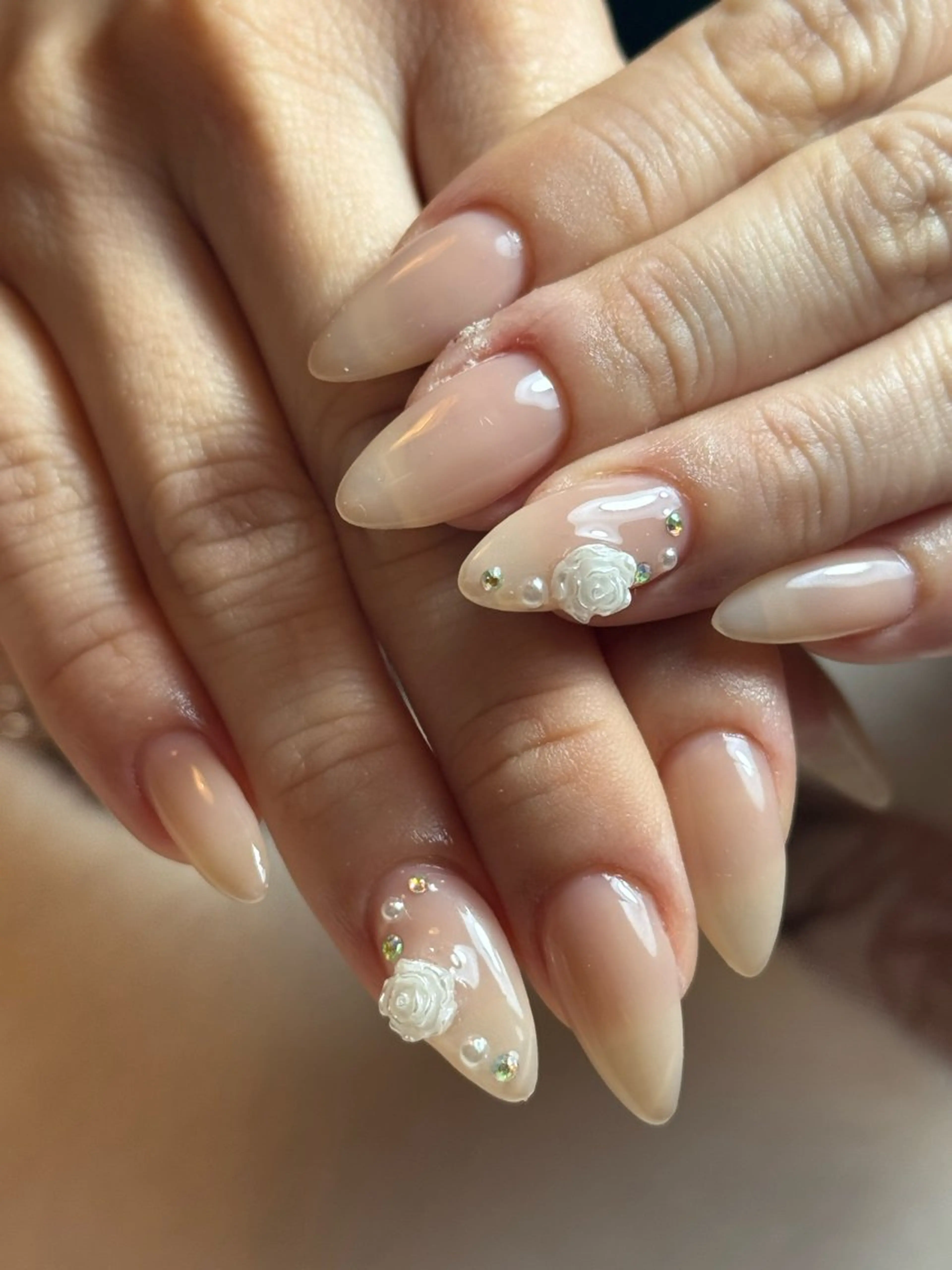 ネイル AYURA nailstudioのネイルデザイン