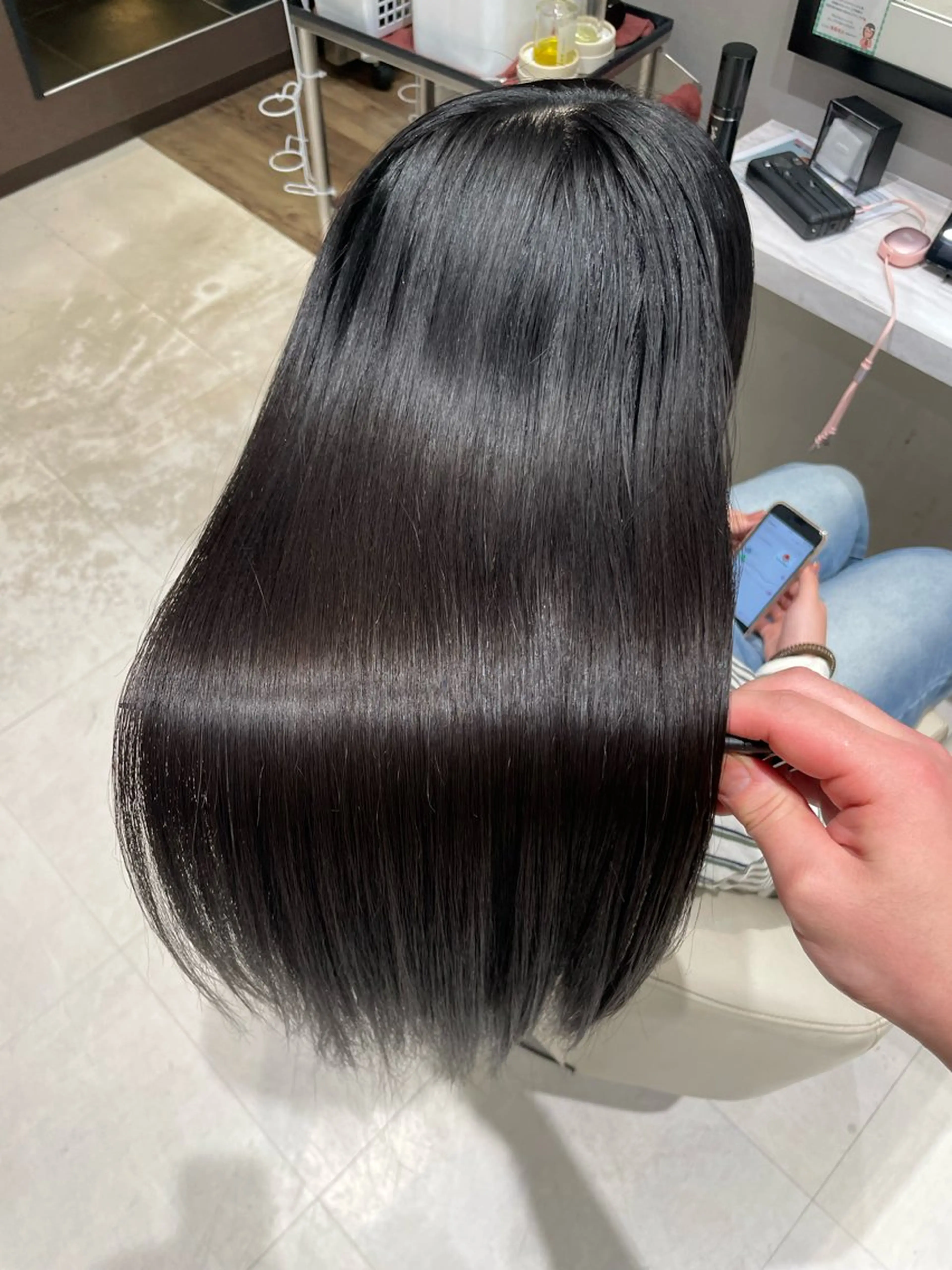 ロング パーマ 縮毛矯正 トリートメント k-twoたき✨艶感 カラー／美髪矯正のヘアスタイル