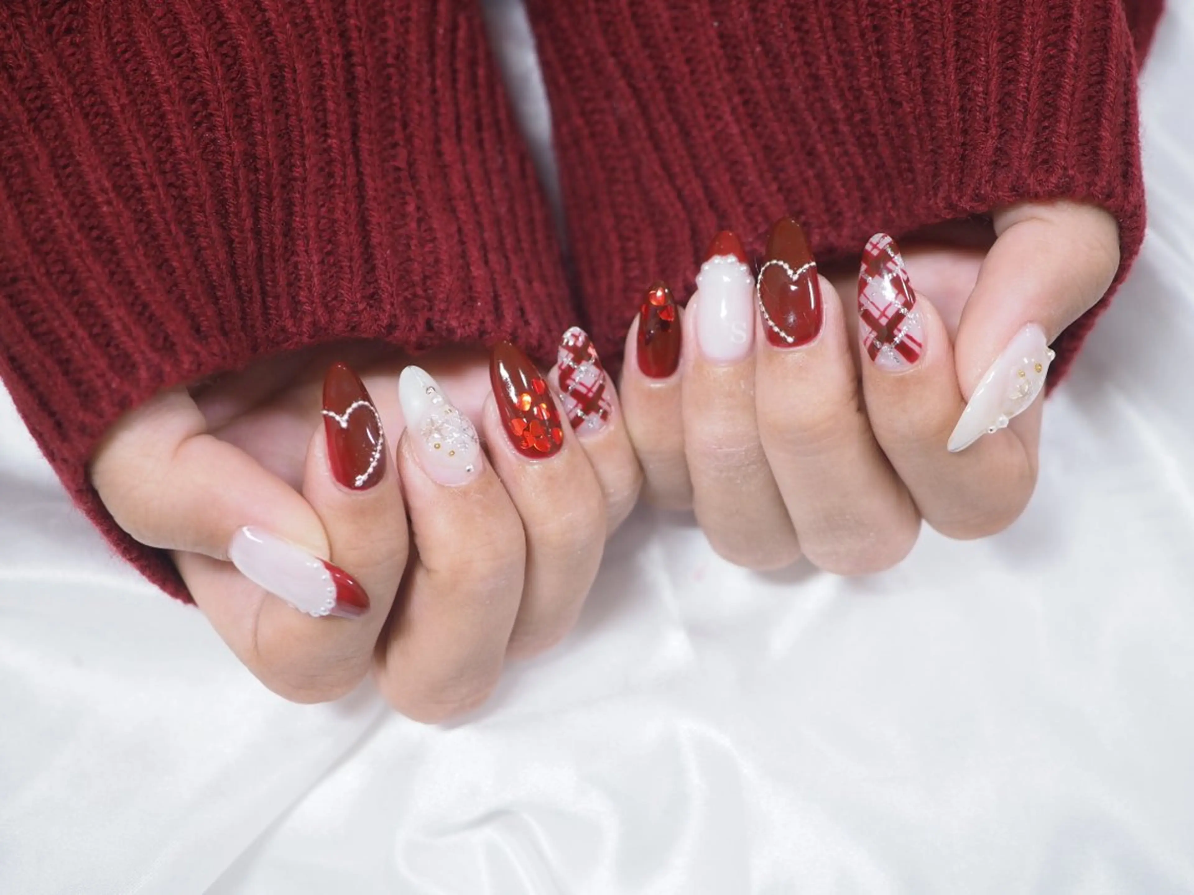 ネイル ハンドネイル 中江 彩芽のネイルデザイン