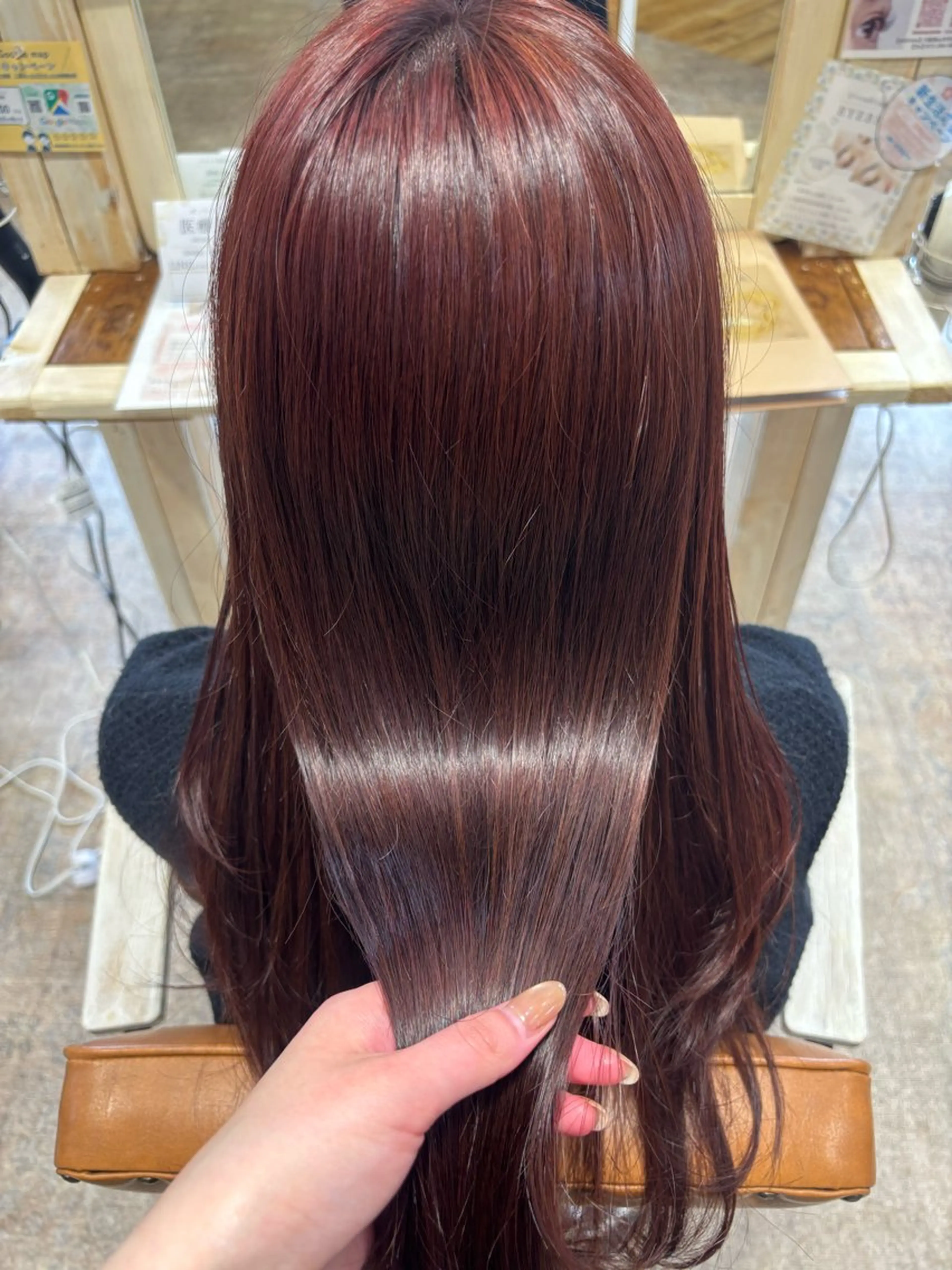 ロング ヘアカラー 森  髪質改善🫧 透明感カラーのヘアスタイル