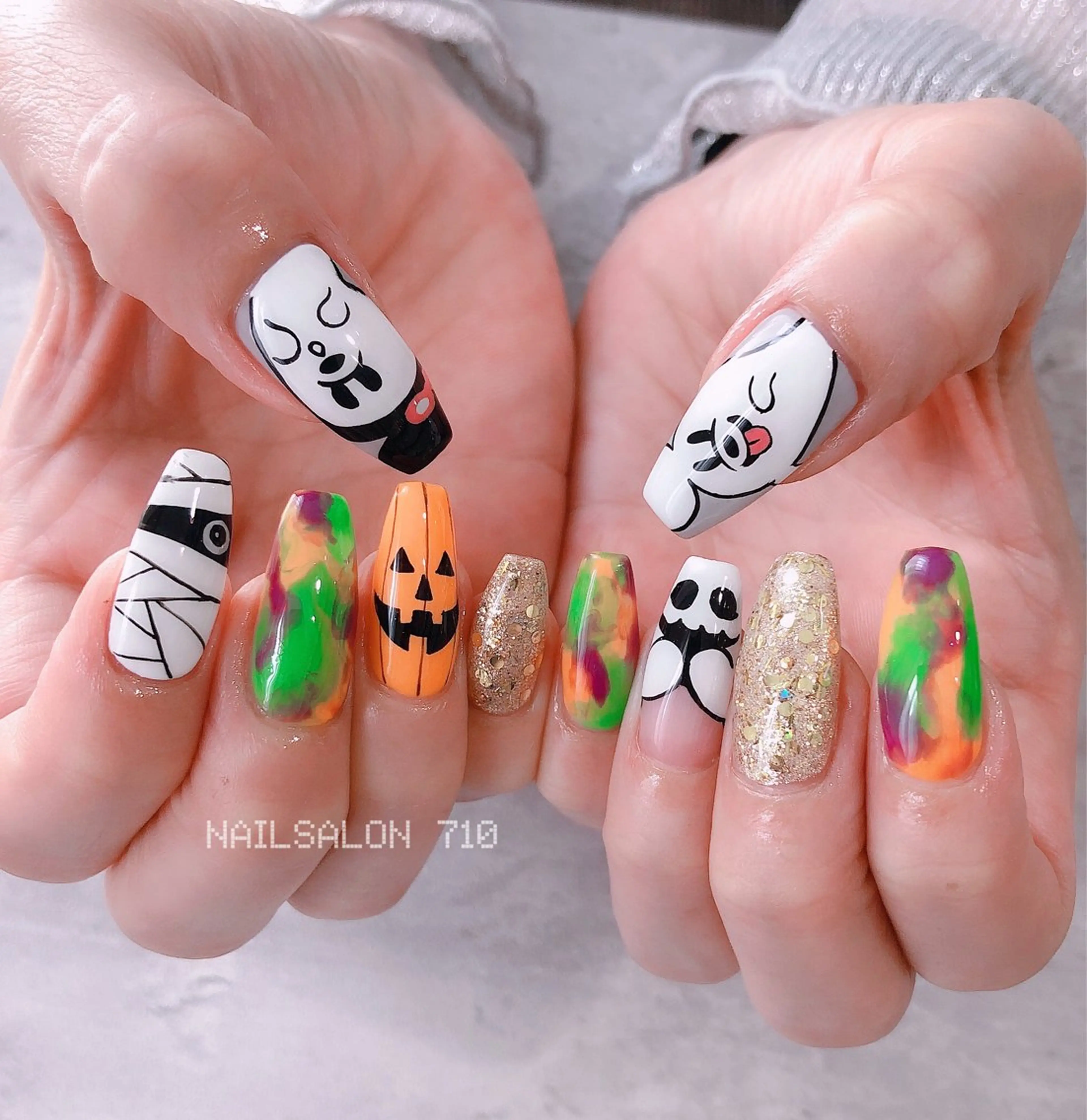 ネイル ハンドネイル フットネイル ナナイチゼロ I.Naoのネイルデザイン